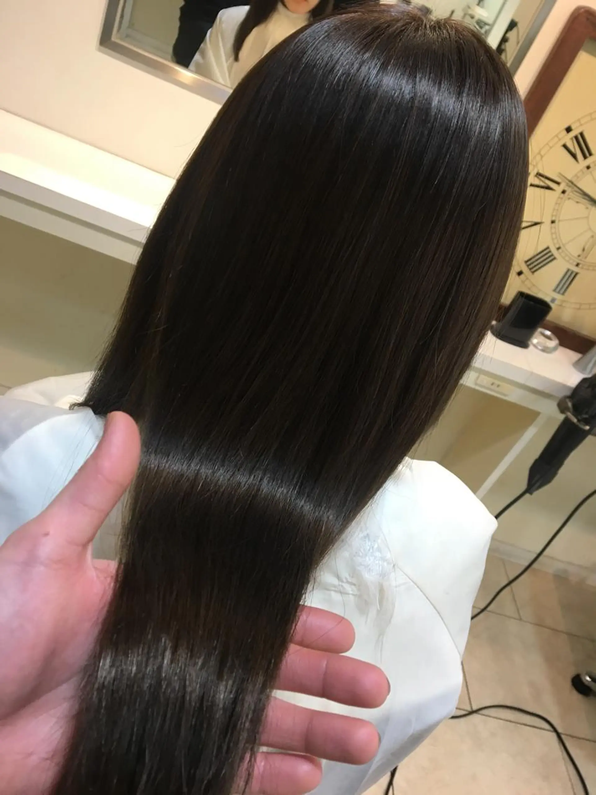 ロング トリートメント セイヤ 艶髪再生師のヘアスタイル