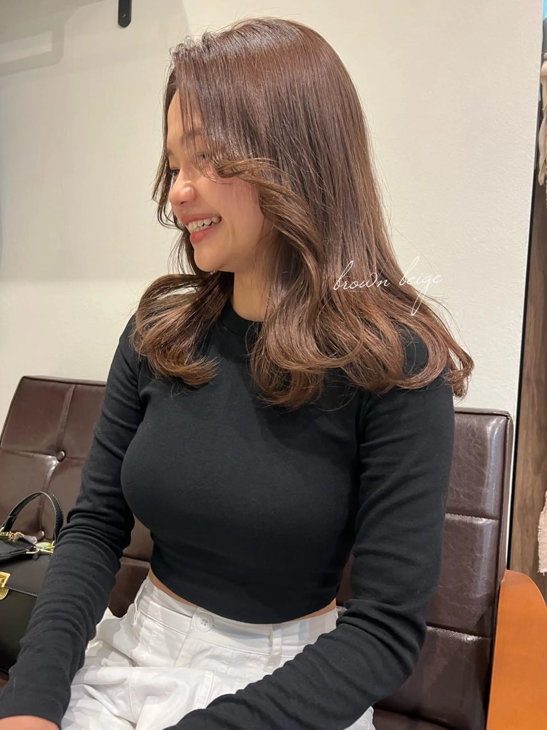 セミロング カラー ベージュカラー ブラウンカラー ブラウンベージュ カラーパティシエ facce🌼ikoのヘアスタイル