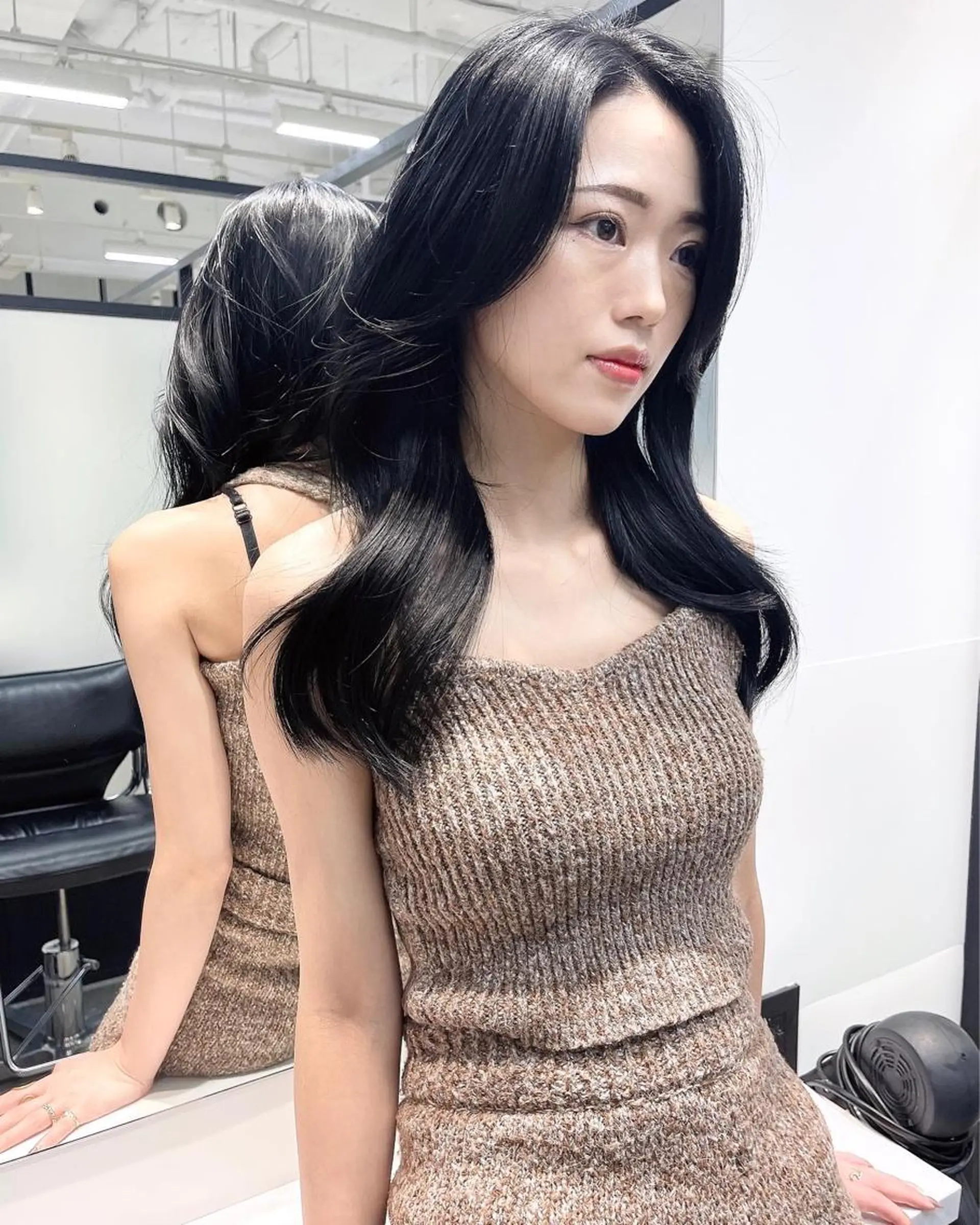 ロング カット ヘアカラー トリートメント 韓国レイヤーカット 髪質改善▫️水野有真のヘアスタイル
