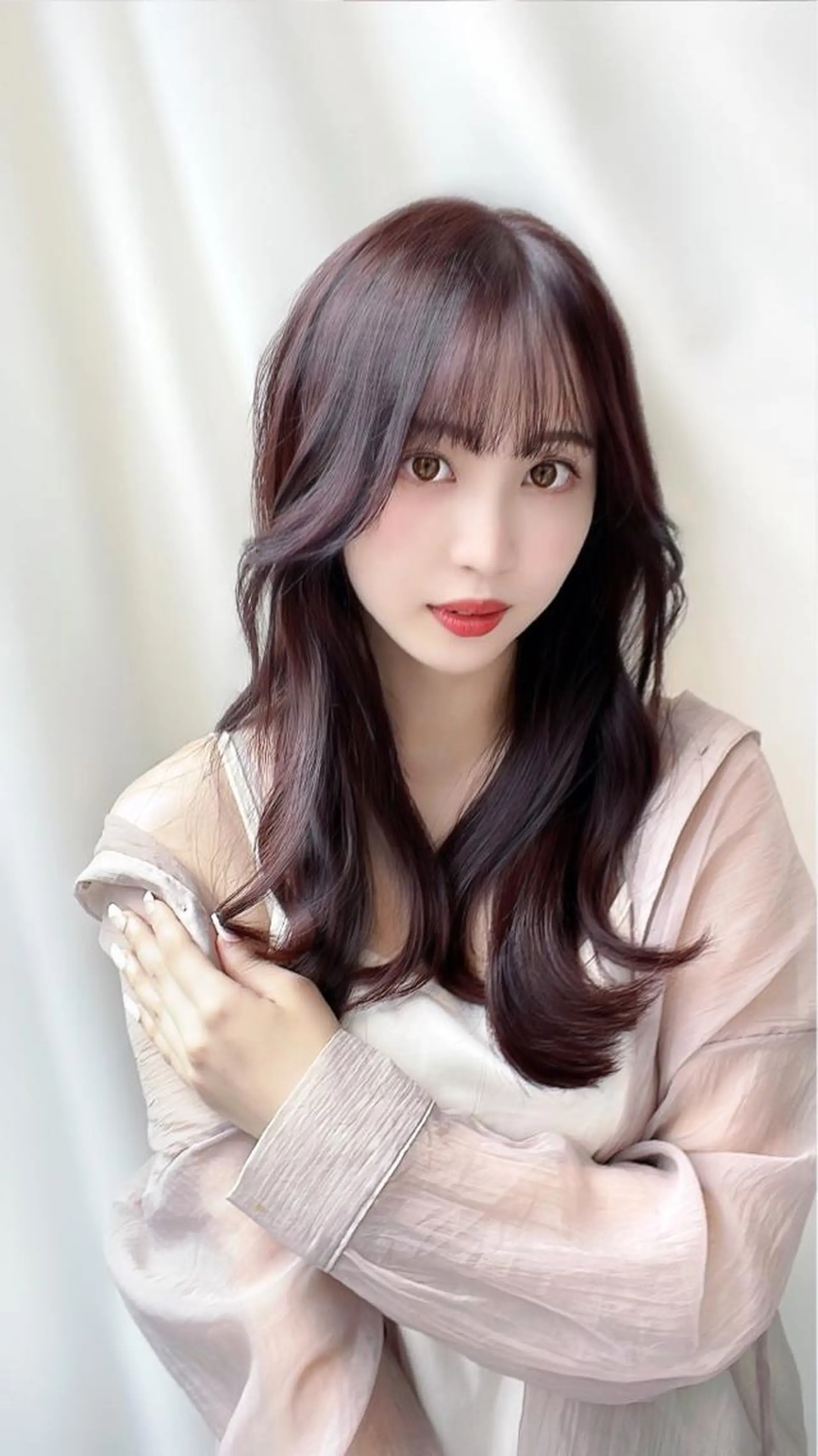 ロング カラー アディクシーカラー ベージュカラー 透明感カラー イヤリングカラー グレージュ 顔周り特化/韓国ヘア /レイヤー/吉野幸大のヘアスタイル