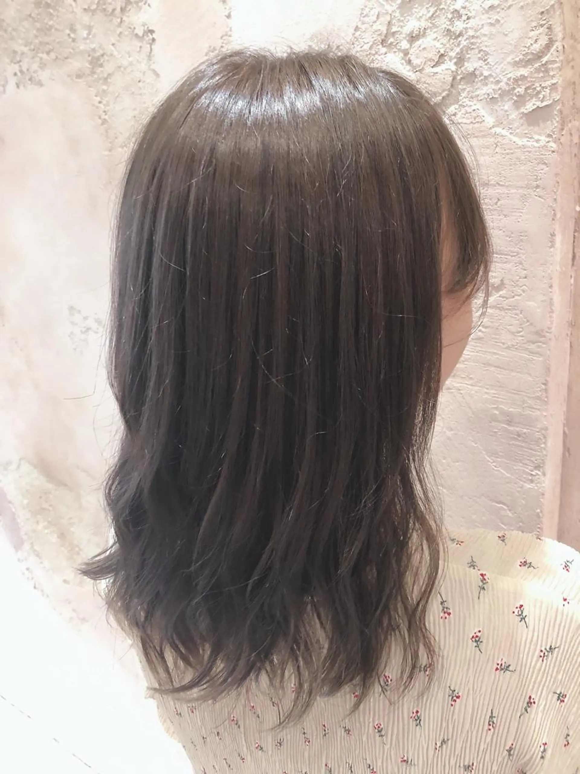 ミディアム カット ヘアカラー トリートメント 代表山口ひな 髪質改善のプロのヘアスタイル