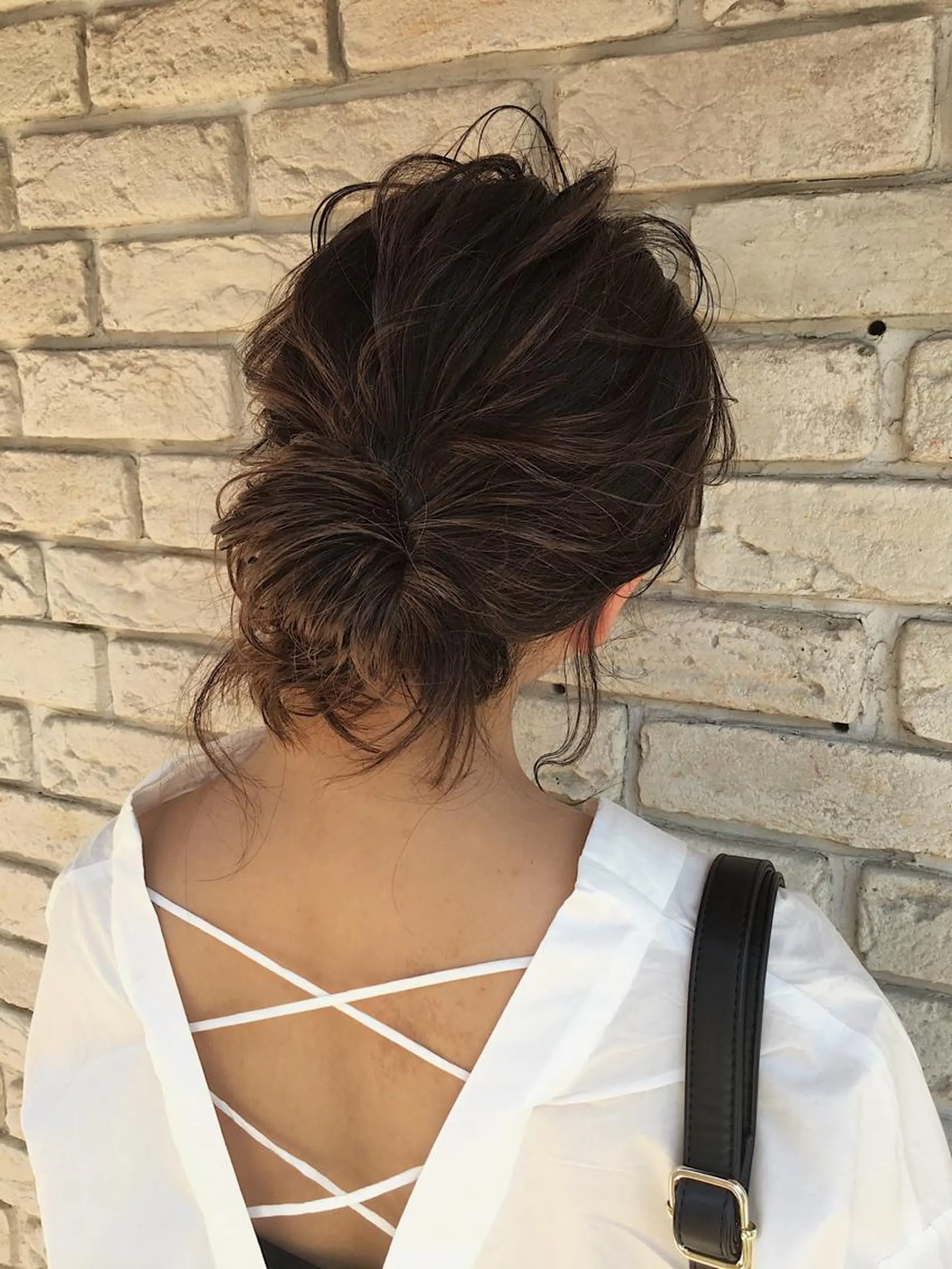 ミディアム カラー グレージュ ハイライトカラー ハイライト レイヤーカット BLend 渋谷のヘアスタイル