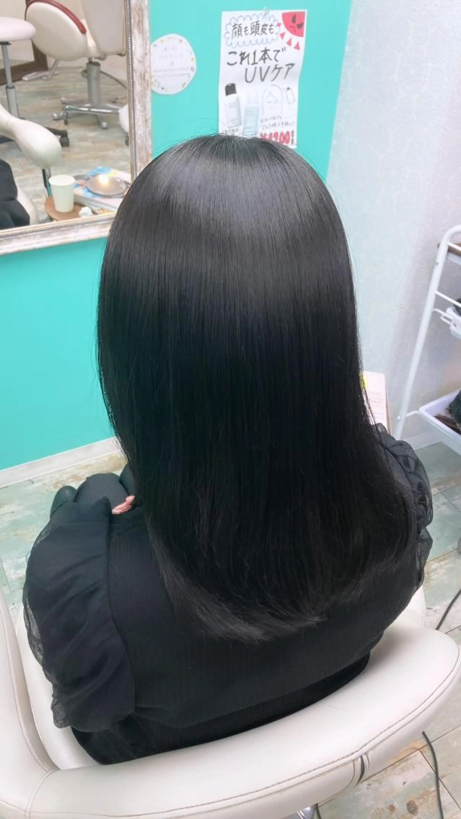 ミディアム カラー 田牧 みゆきのヘアスタイル