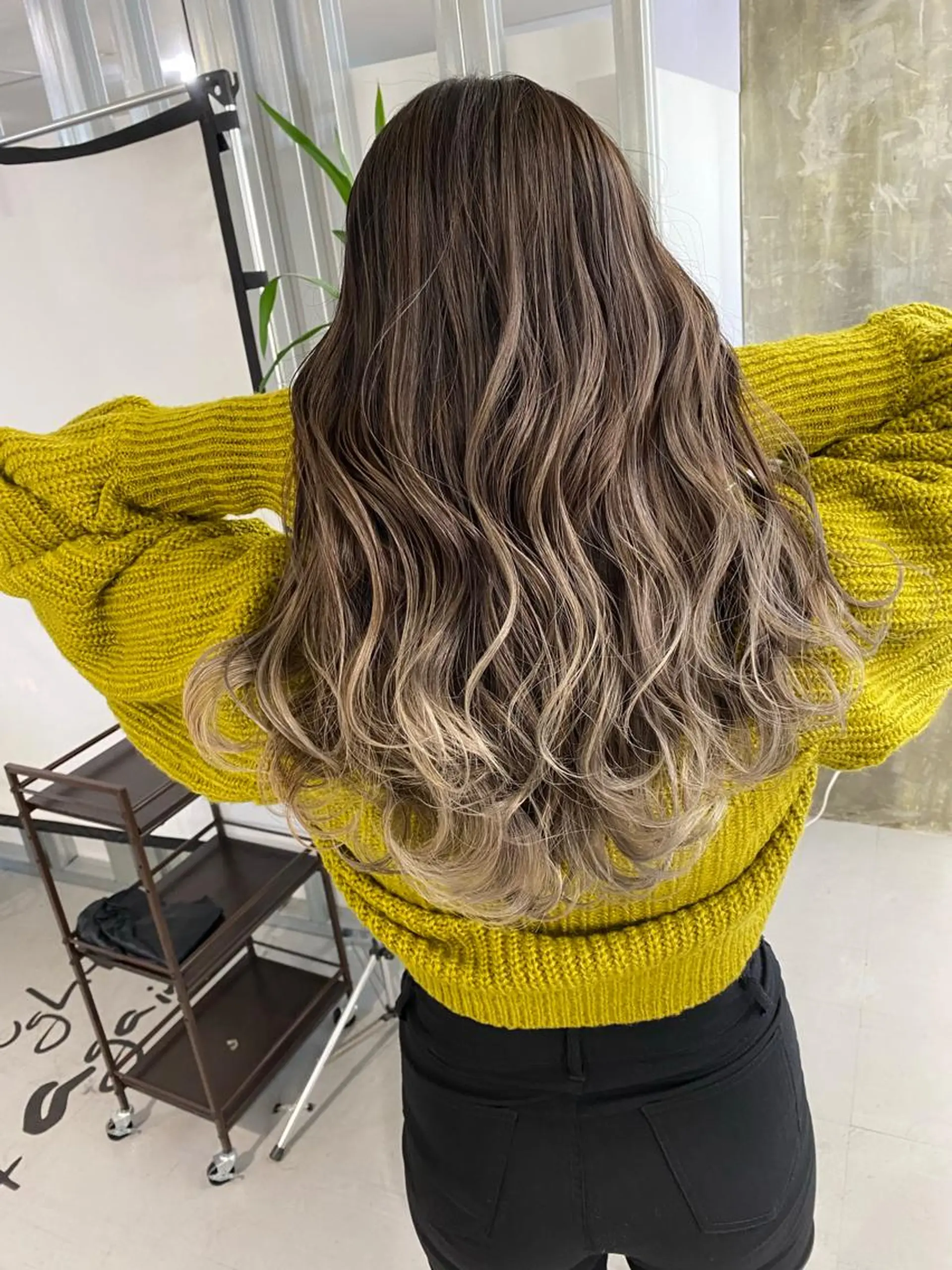 ミディアム レイヤーカット レイヤーカット/ 髪質改善/ハイライトのヘアスタイル