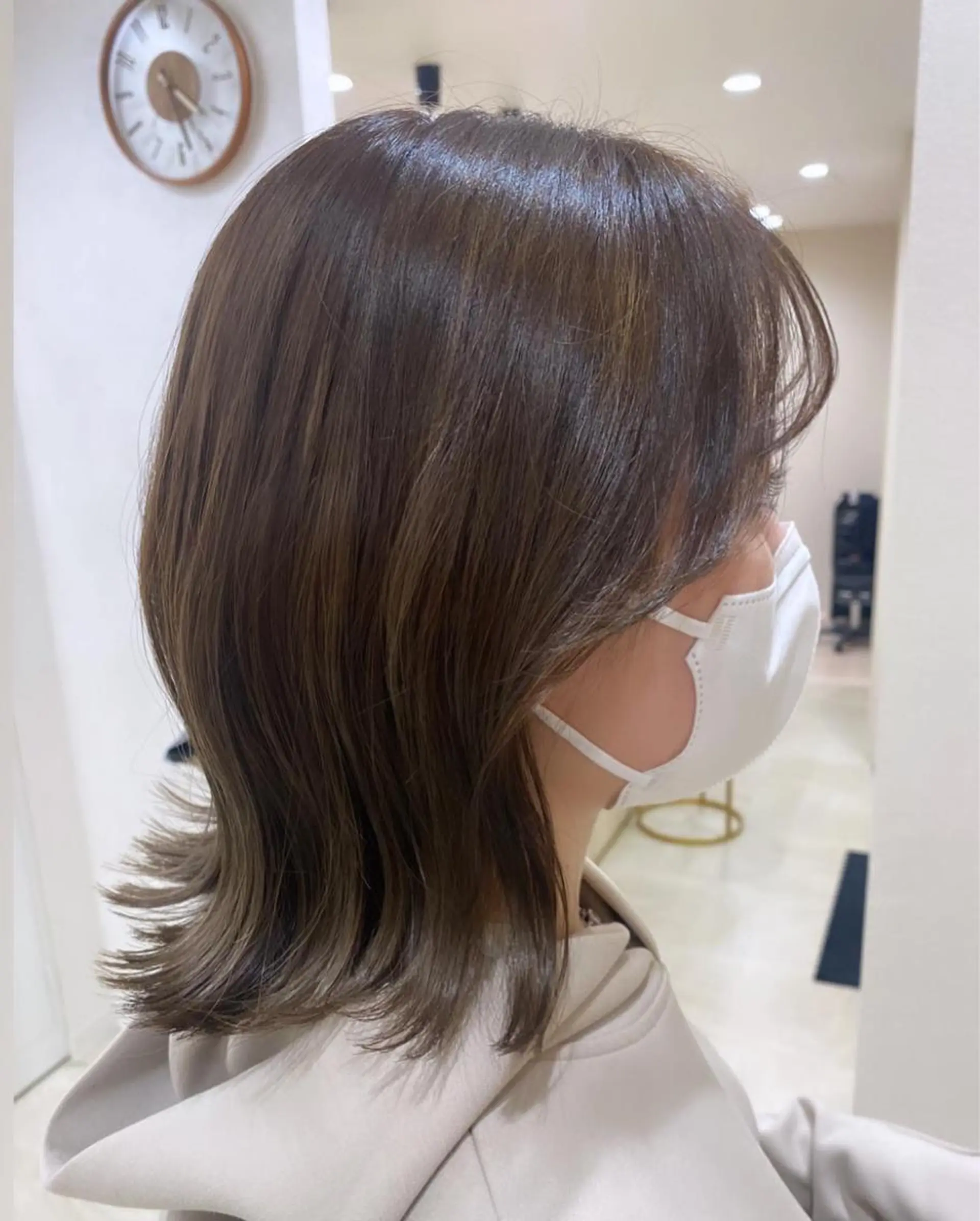 ミディアム カット トリートメント ヘッドスパ mina .のヘアスタイル