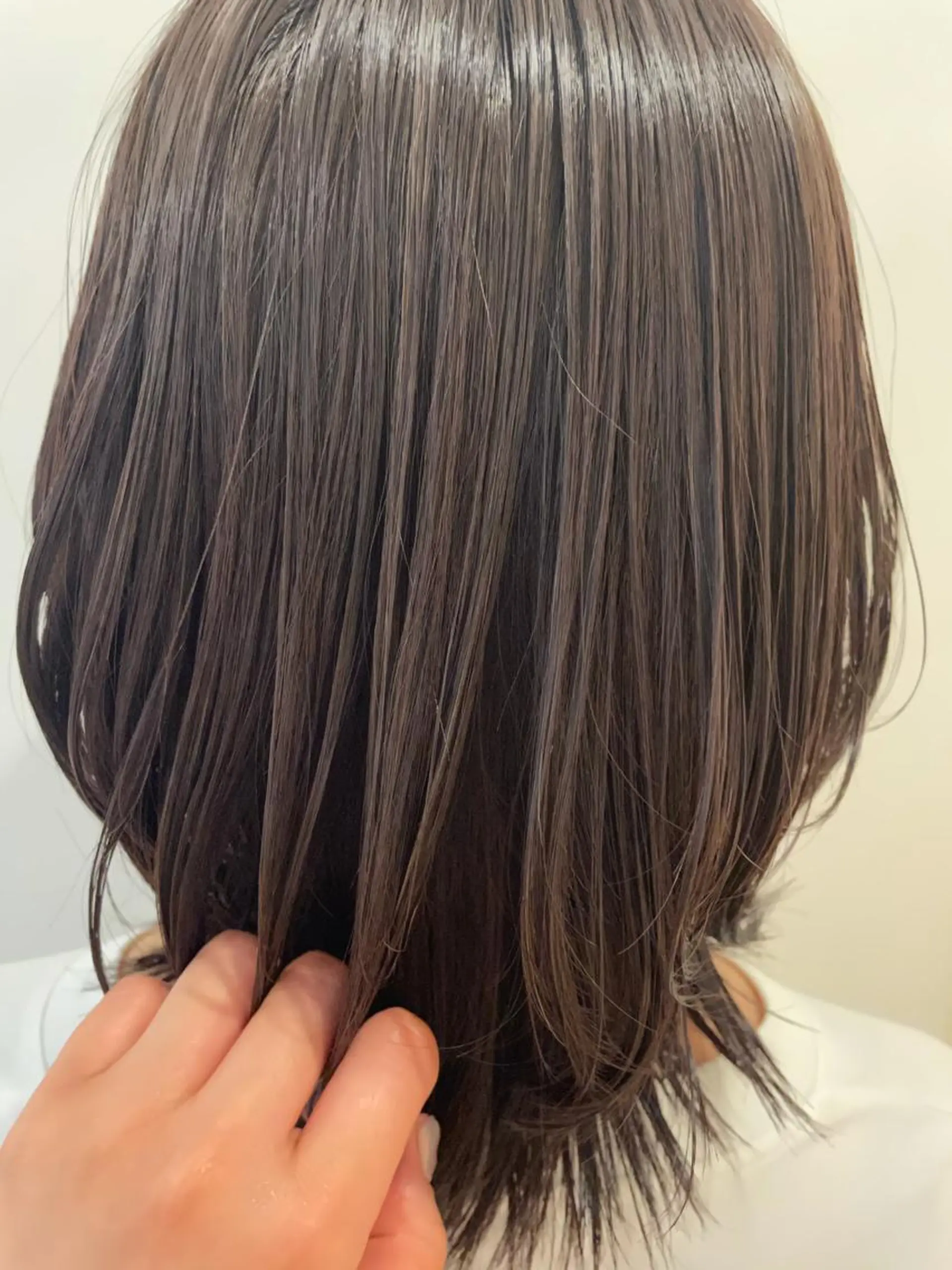 ミディアム ハイライト ヘアカラー レイヤーカット🎀 kanaのヘアスタイル