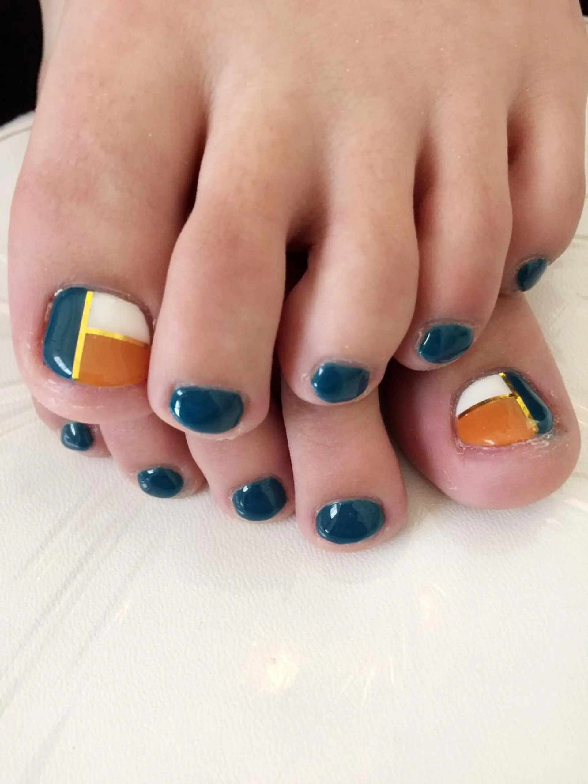 ネイル モナンジュ マツパ・眉毛専門のマツエク・マツパデザイン