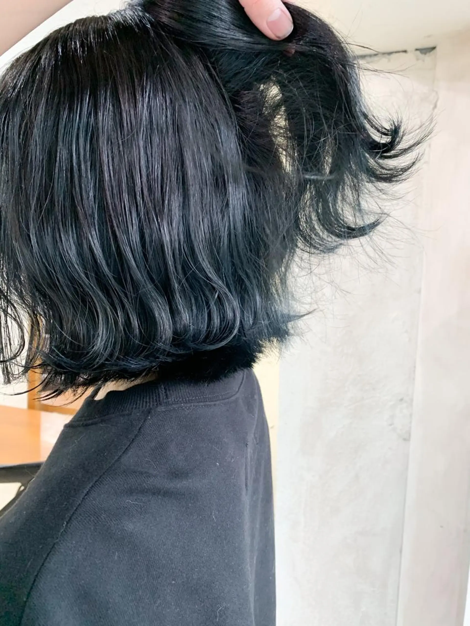 ミディアム カラー 黒髪 ネイビーカラー カット ヘアカラー トリートメント トリートメント /カラー/NAOKIのヘアスタイル