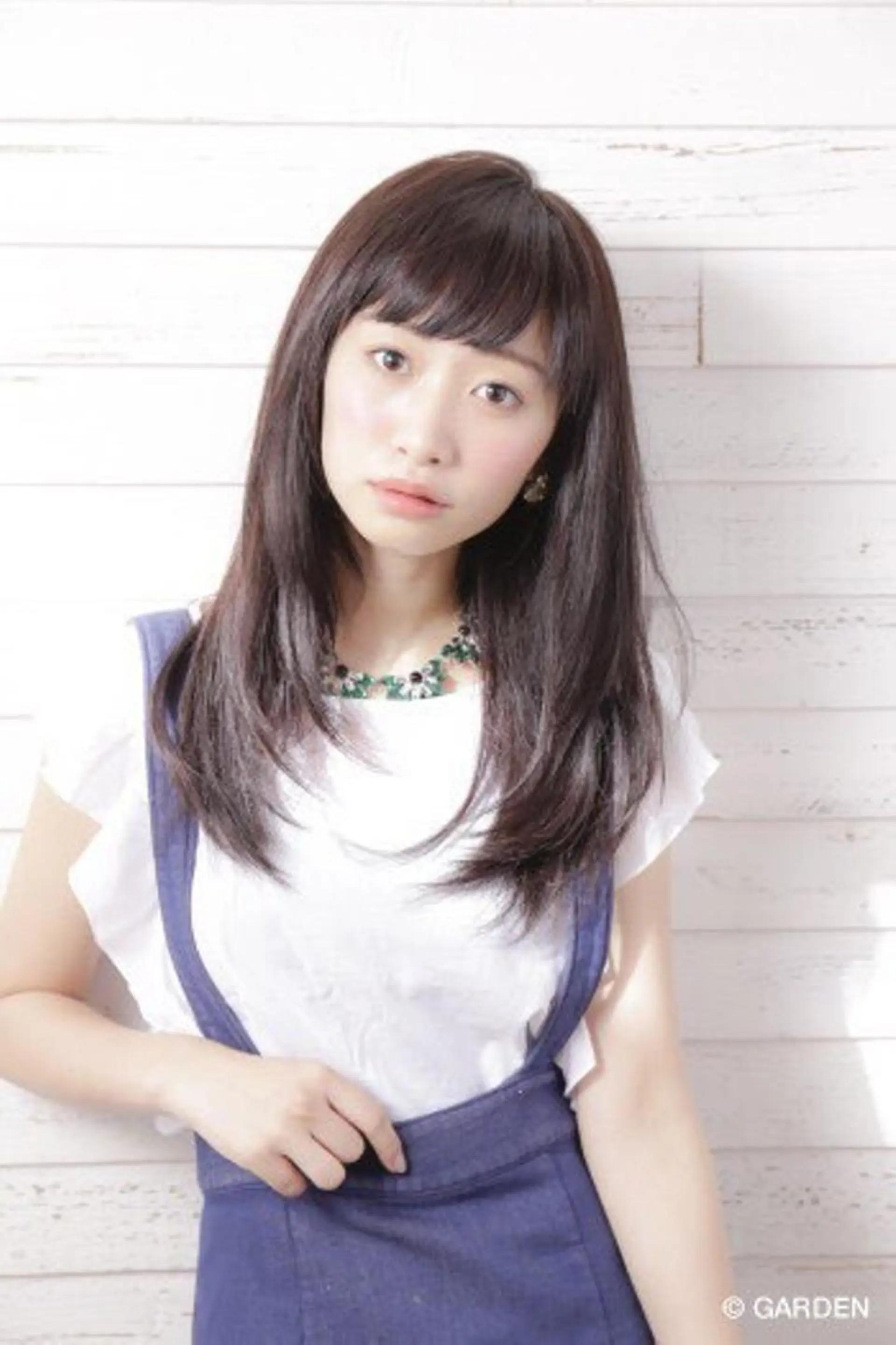 ロング カラー Ashanti 磯崎のヘアスタイル