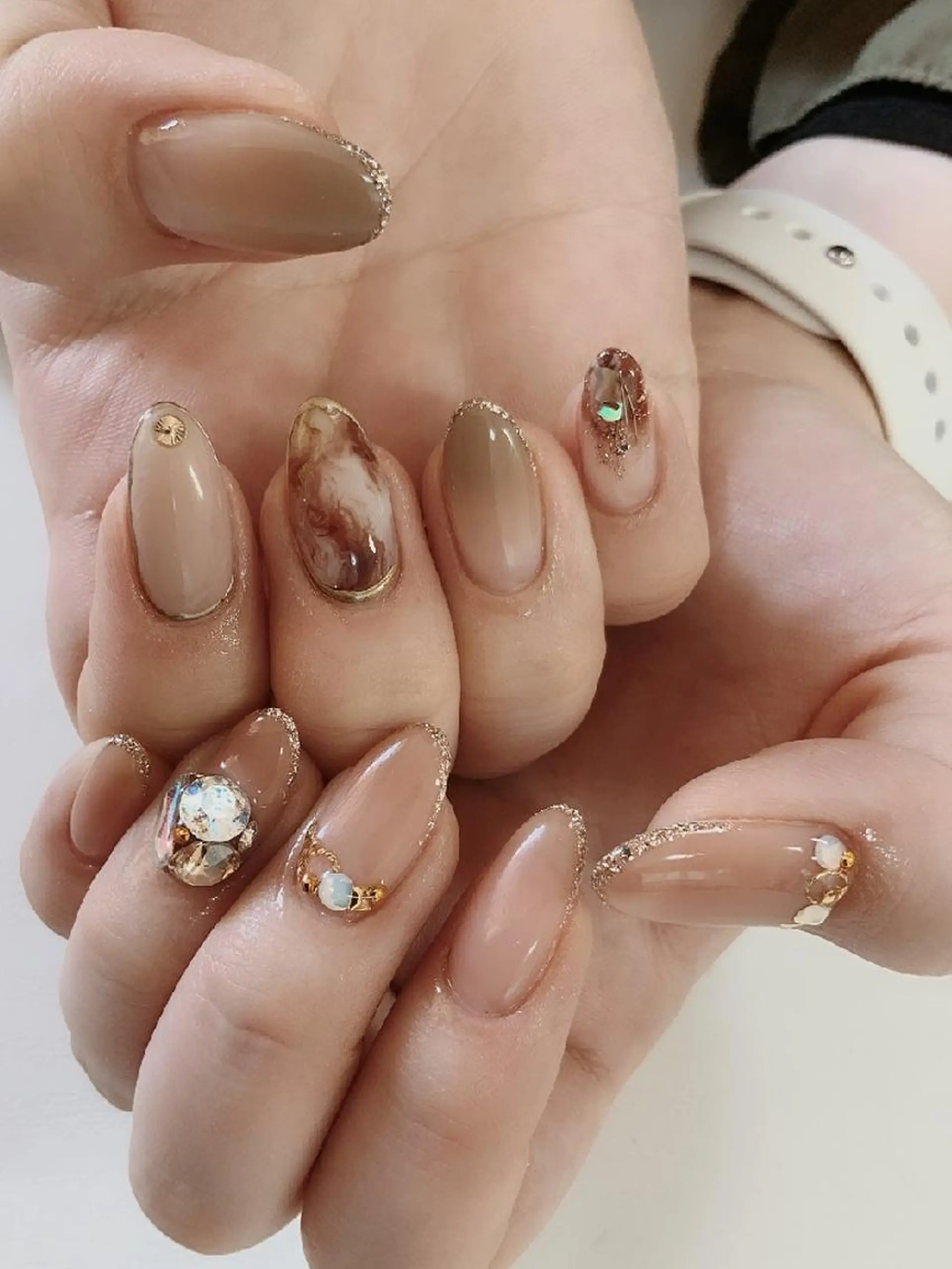 ネイル ニュアンスネイル   MAKI NAILのネイルデザイン