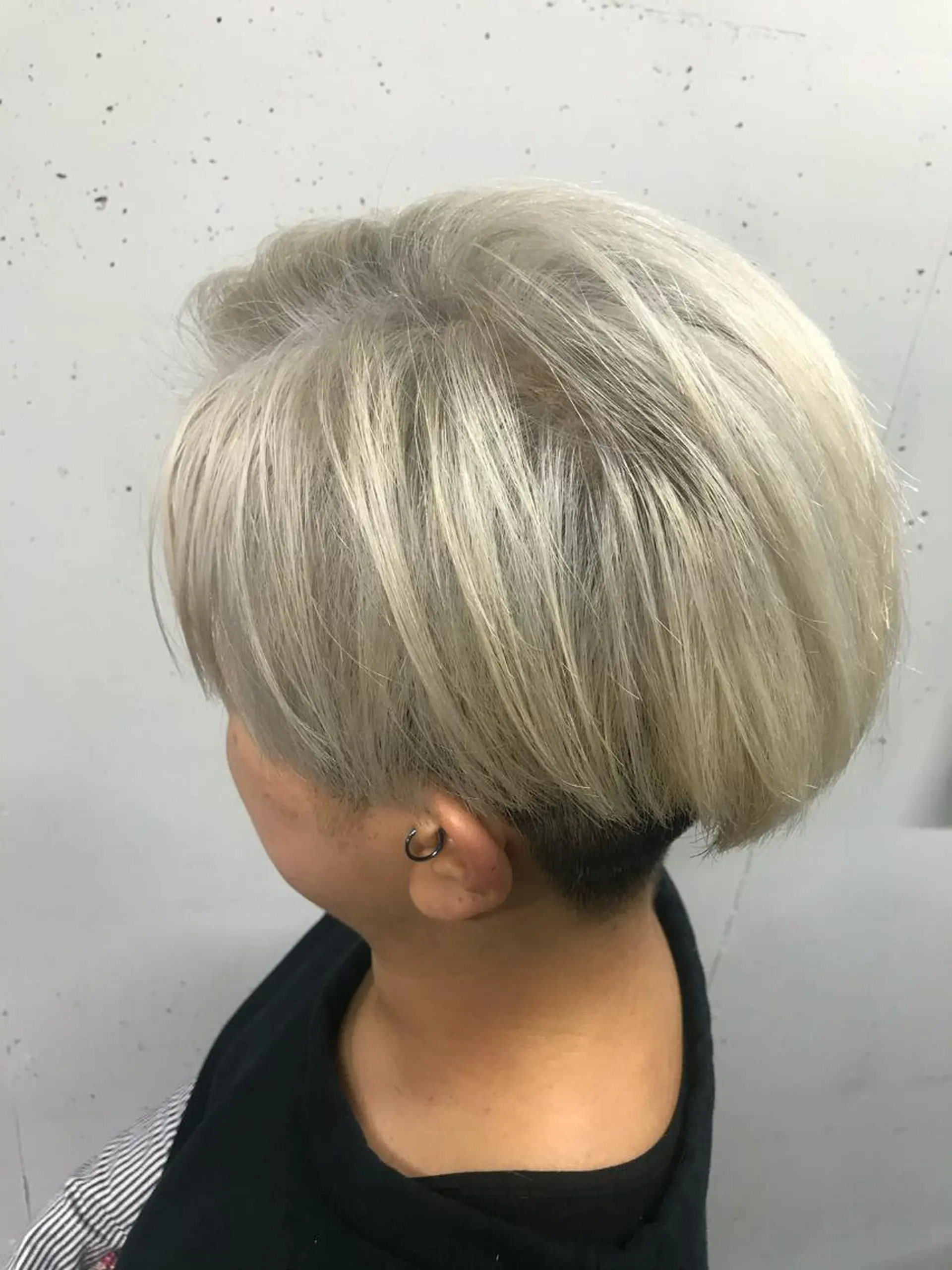 ミディアム カラー パーマ ヘアアレンジ メンズ マツエク・マツパ 結婚式・ブライダル メンズバレイヤージュ メンズブリーチ メンズハイライト 学生（メンズ向け） 溝部裕太Hair salon808代表のヘアスタイル