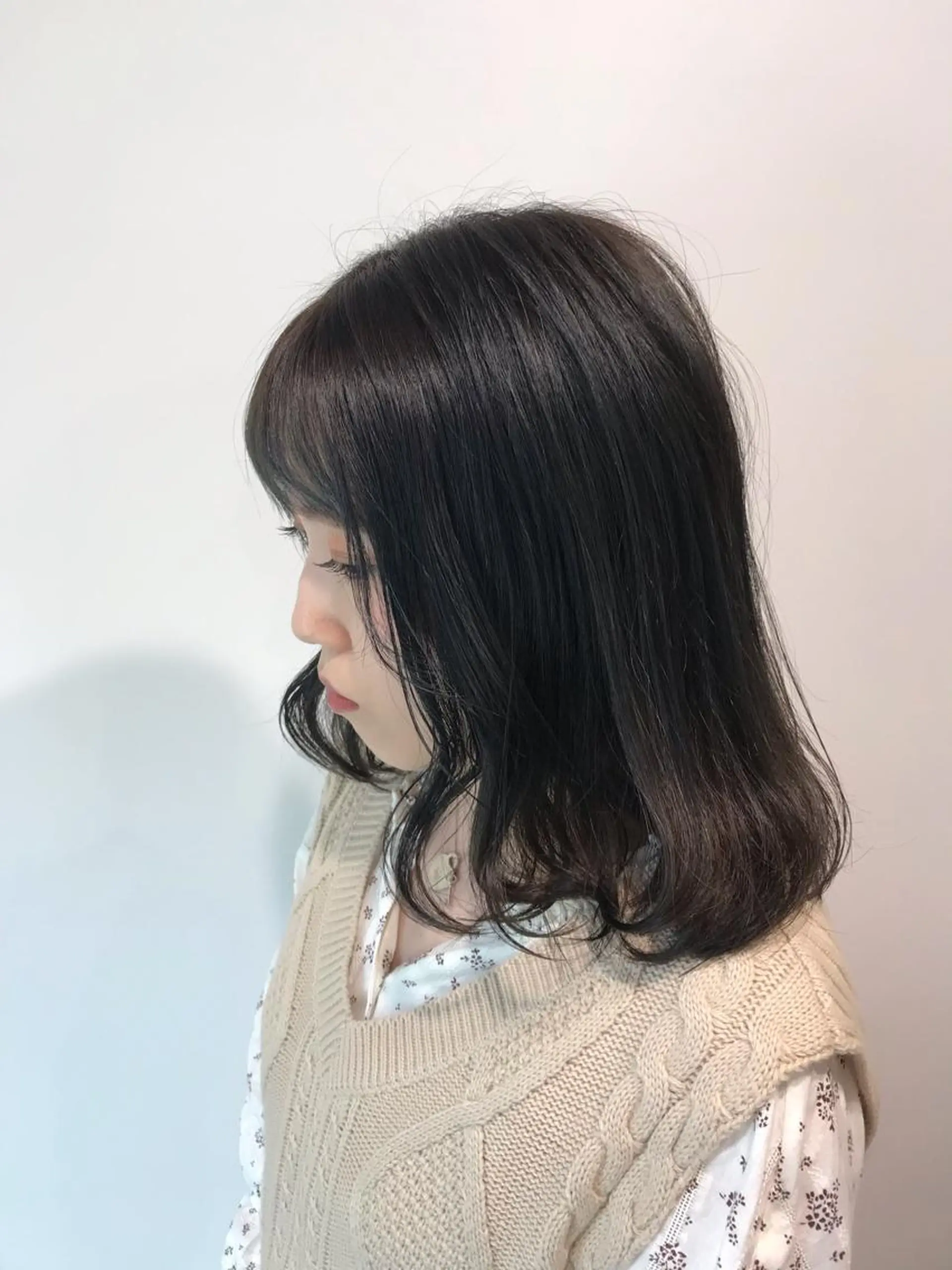 ミディアム アッシュ アッシュブラウン レイヤー/大人ボブ 渡邉【日吉美容室】のヘアスタイル