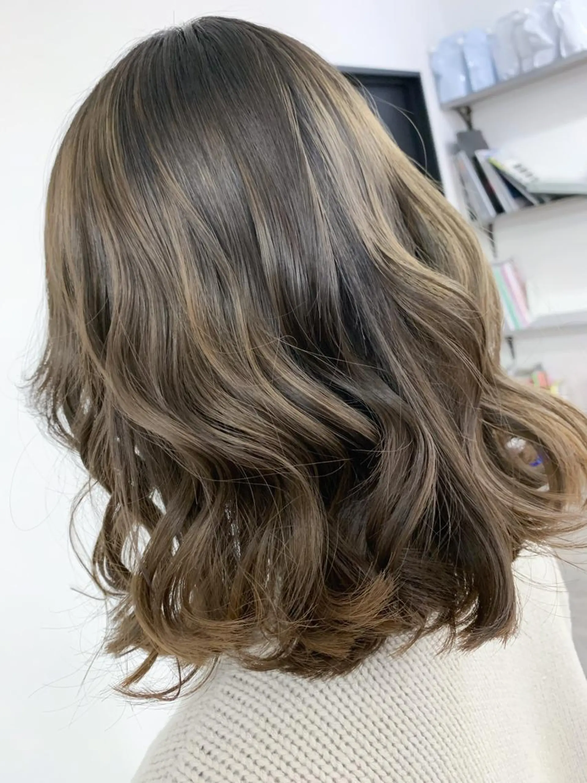 セミロング ヘアカラー トリートメント 🥇近藤 恭輔🥇 Recharme新保のヘアスタイル