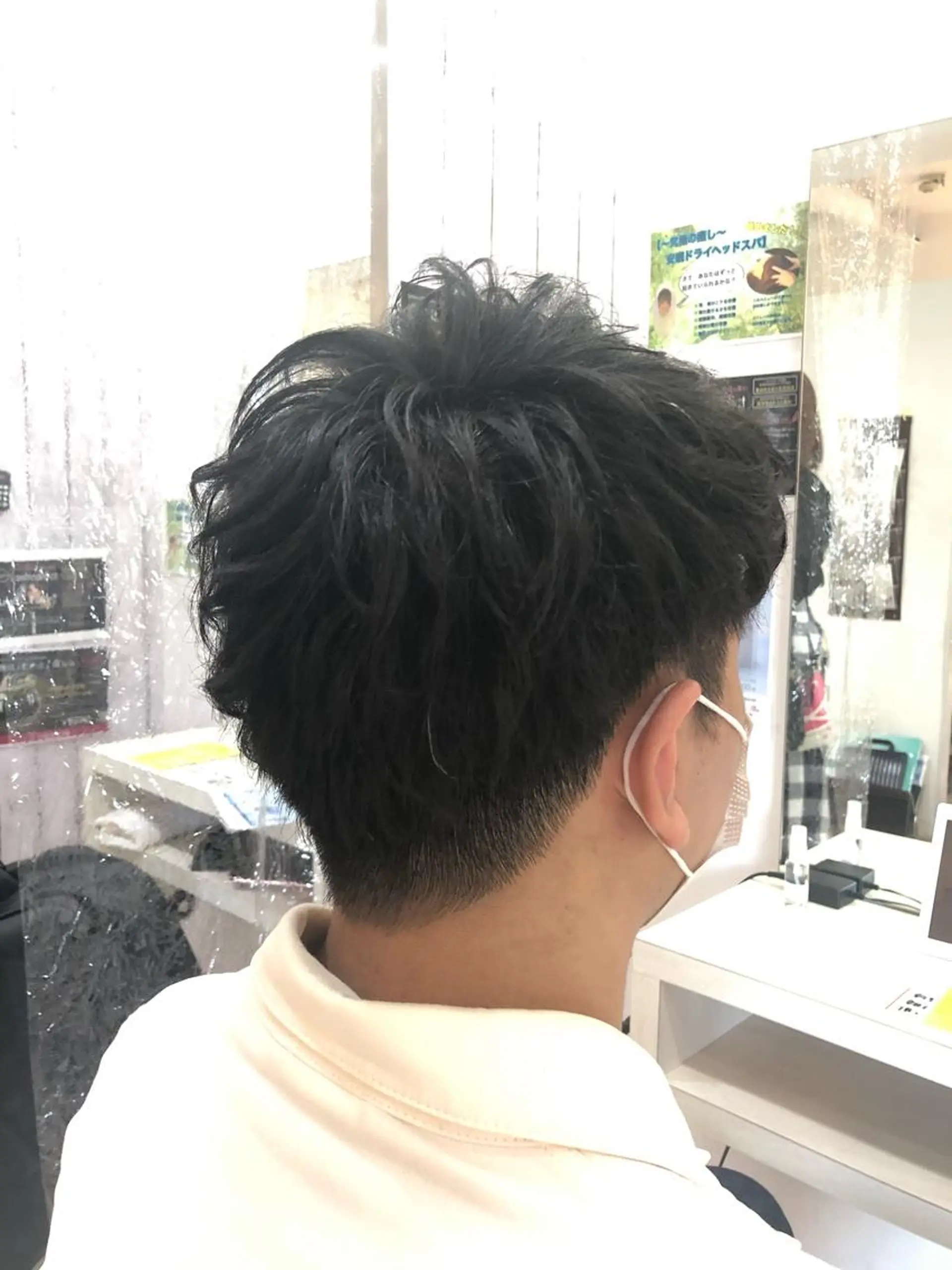 ショート パーマ メンズ 髪質改善× 白髪ぼかし溝江のヘアスタイル