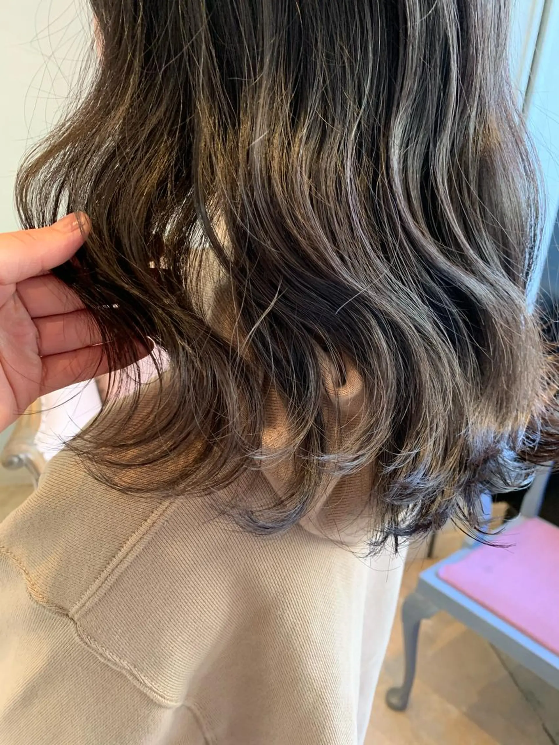 ロング カラー カット ヘアカラー SAKINO. ベージュカラーのヘアスタイル