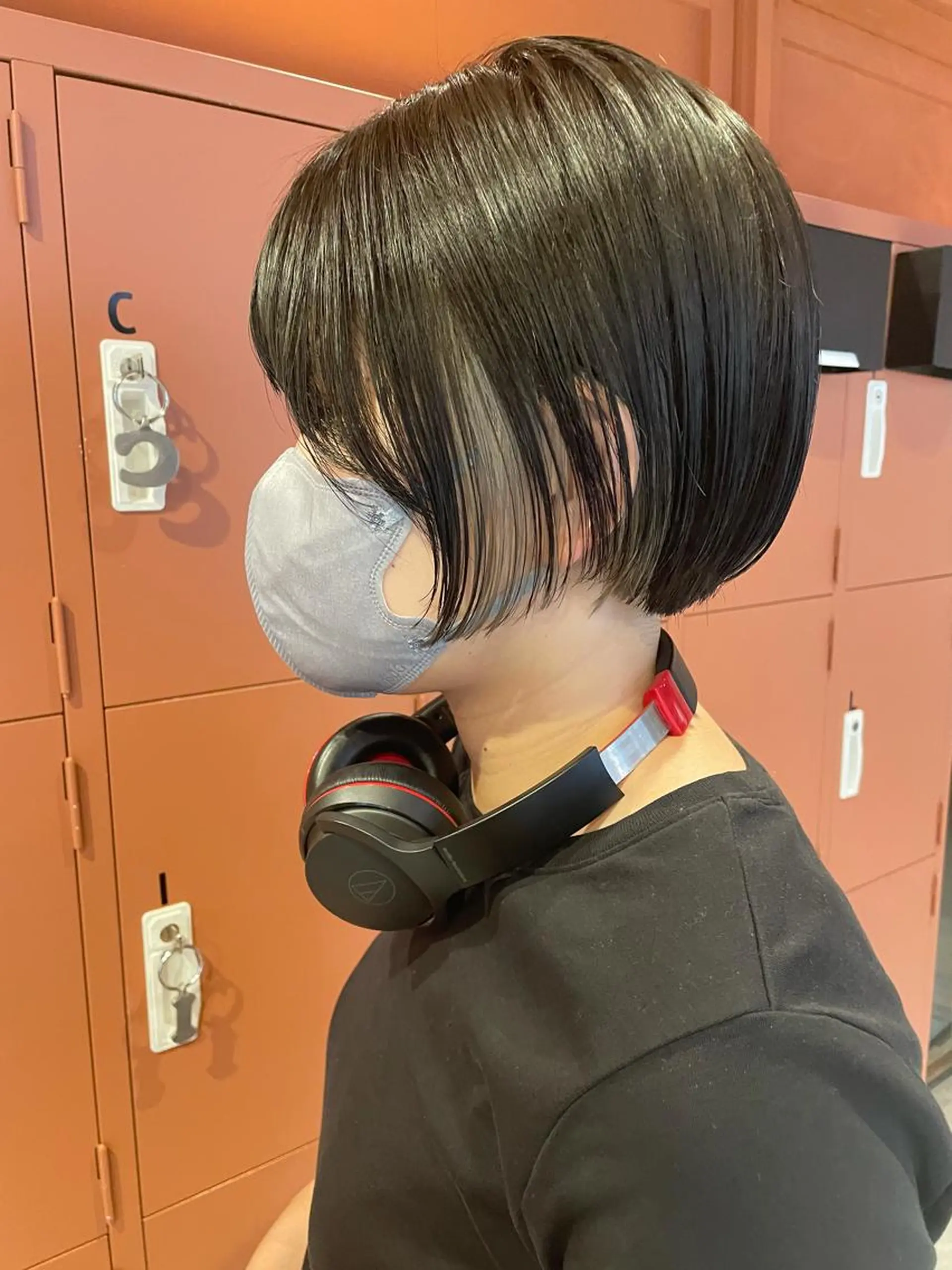 ショート カラー ブリーチ シルバー ホワイトシルバー 沖縄/ヘアアレンジ /ナカノのヘアスタイル