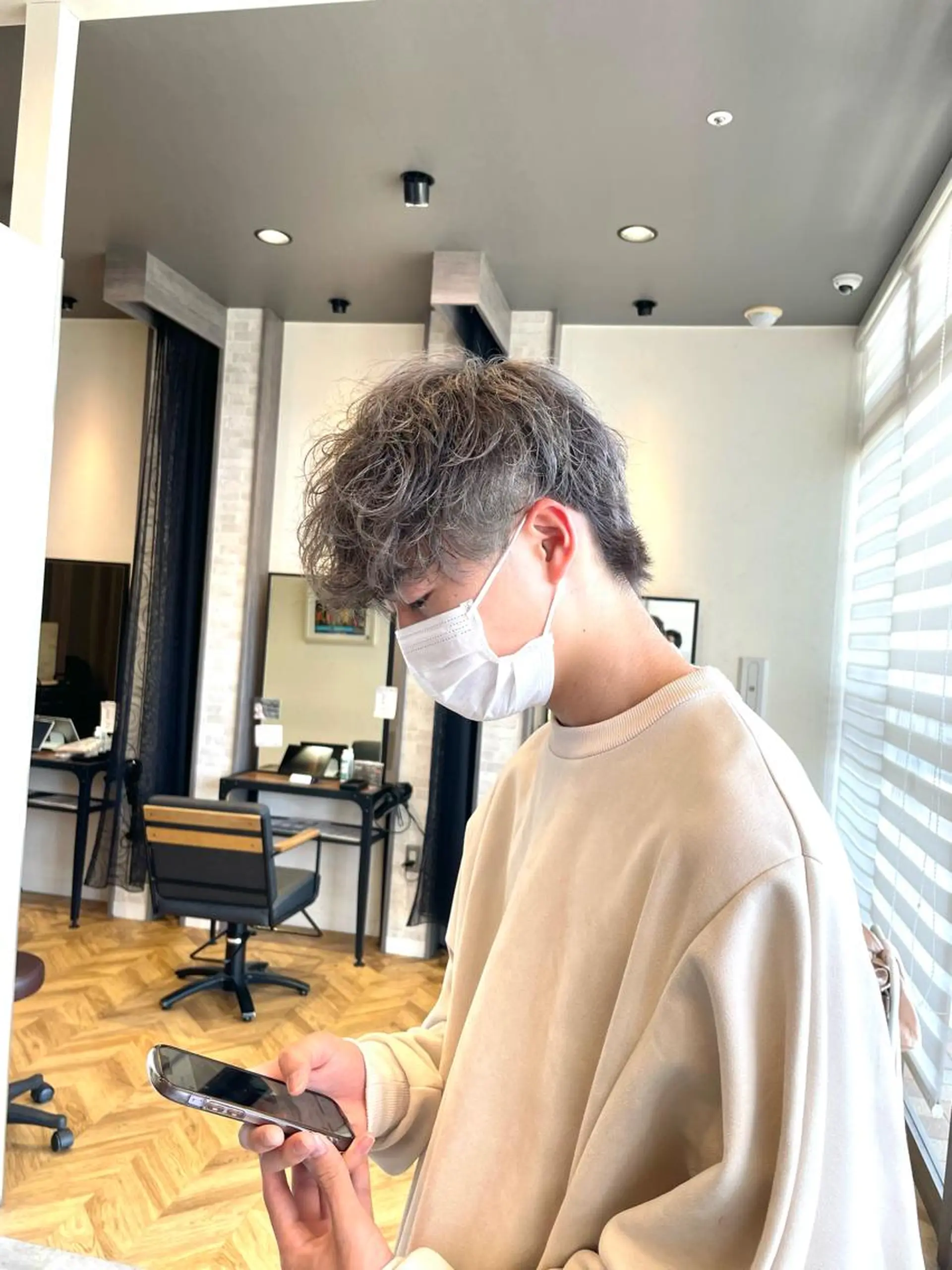 カラー メンズ 田中   麗彩也のヘアスタイル