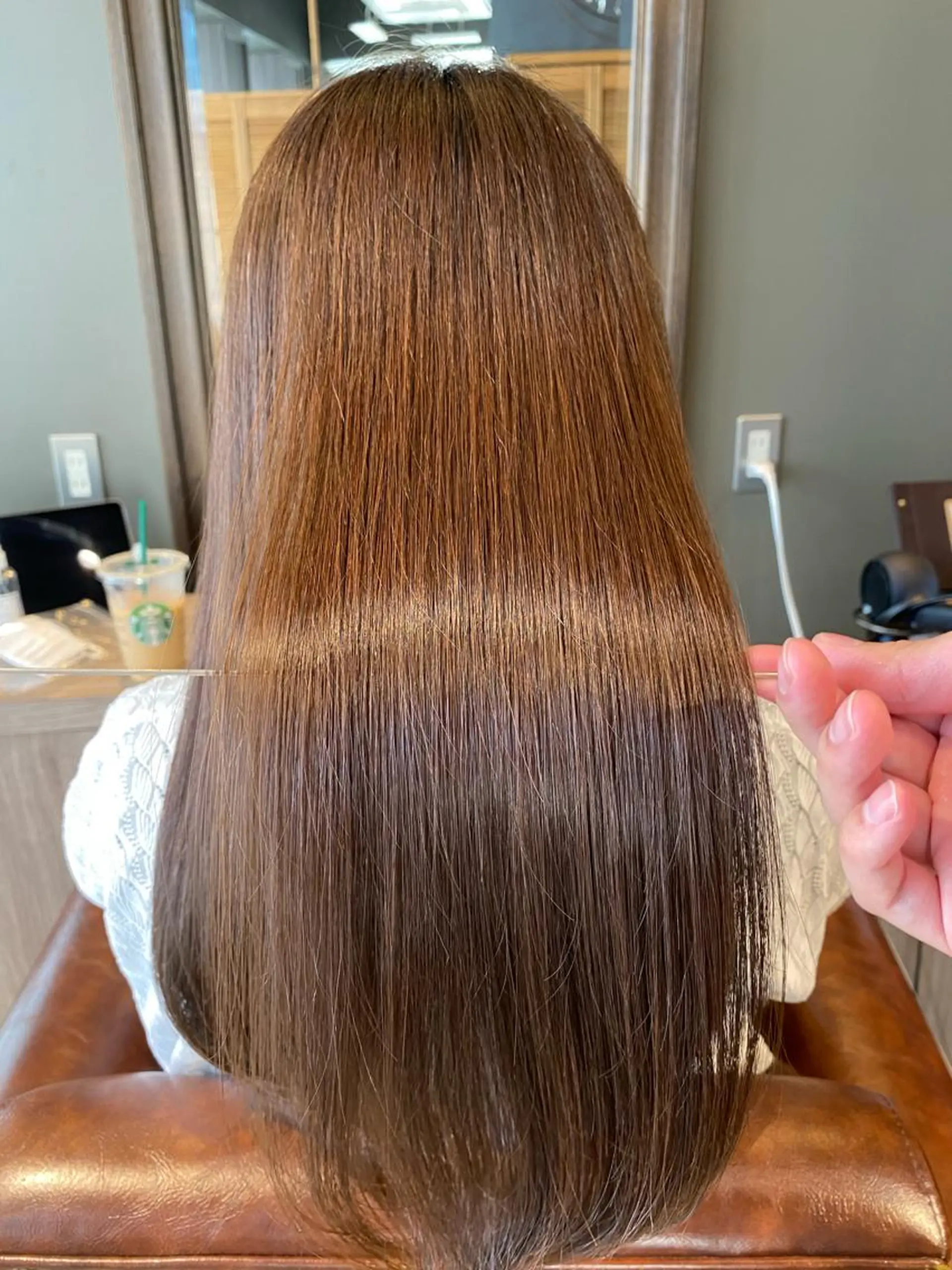 セミロング 比嘉 翼のヘアスタイル