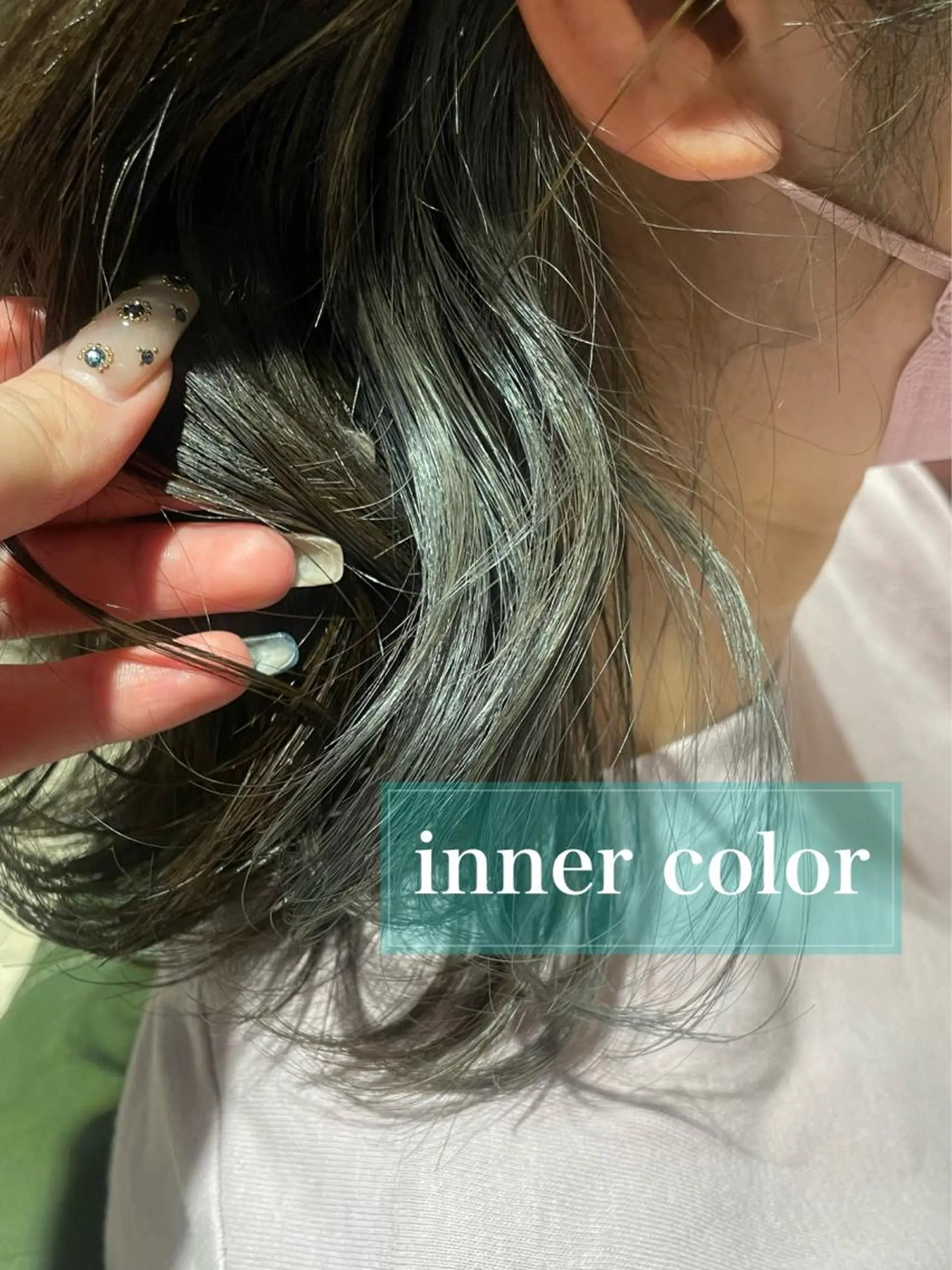 ミディアム カラー アッシュ ブルーカラー インナーカラー 🍒serika 暖色カラー 🍒のヘアスタイル
