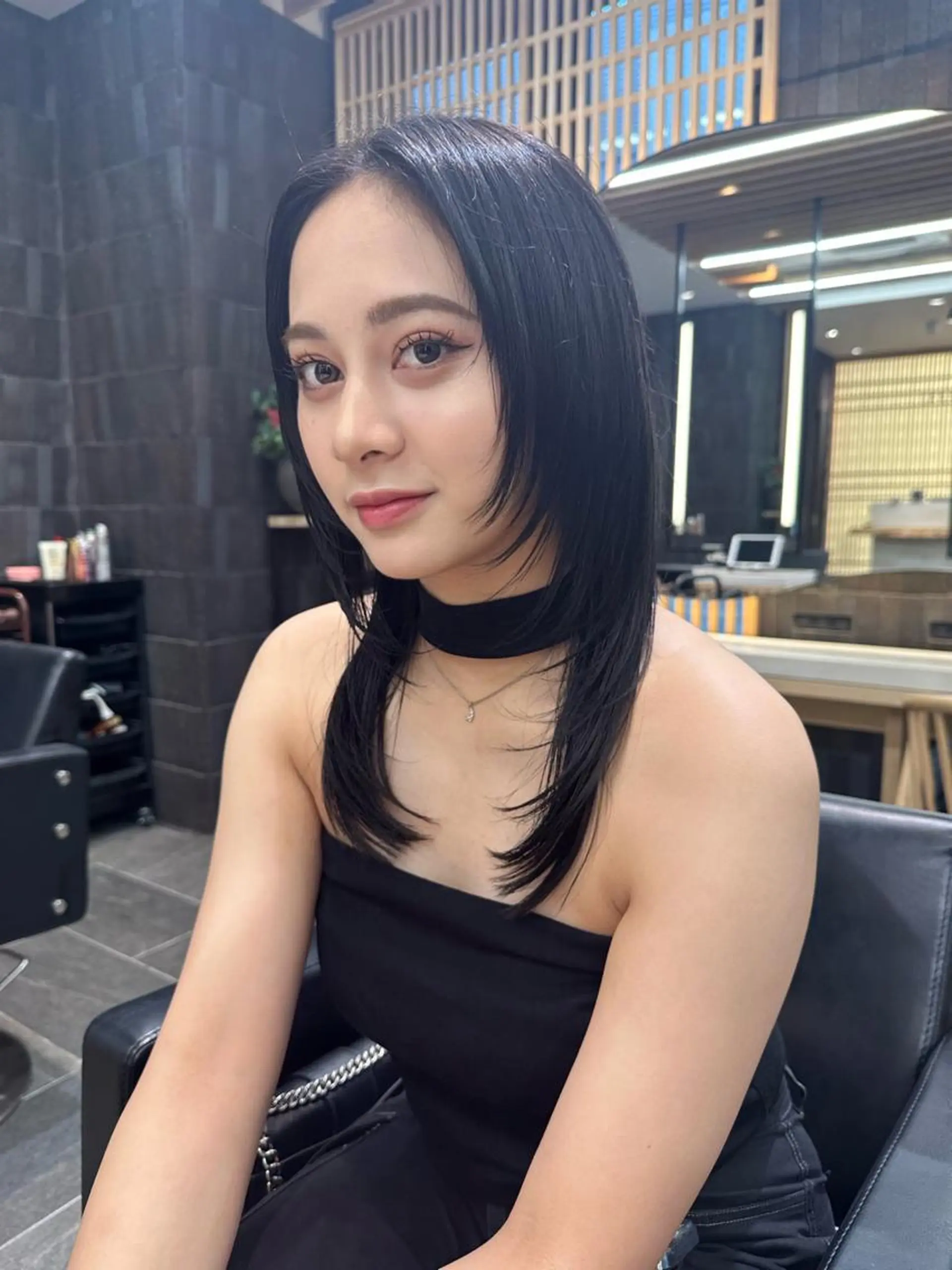 ミディアム カラー レイヤーカット カット ヘアカラー トリートメント ♡レイヤーカット れお♡のヘアスタイル