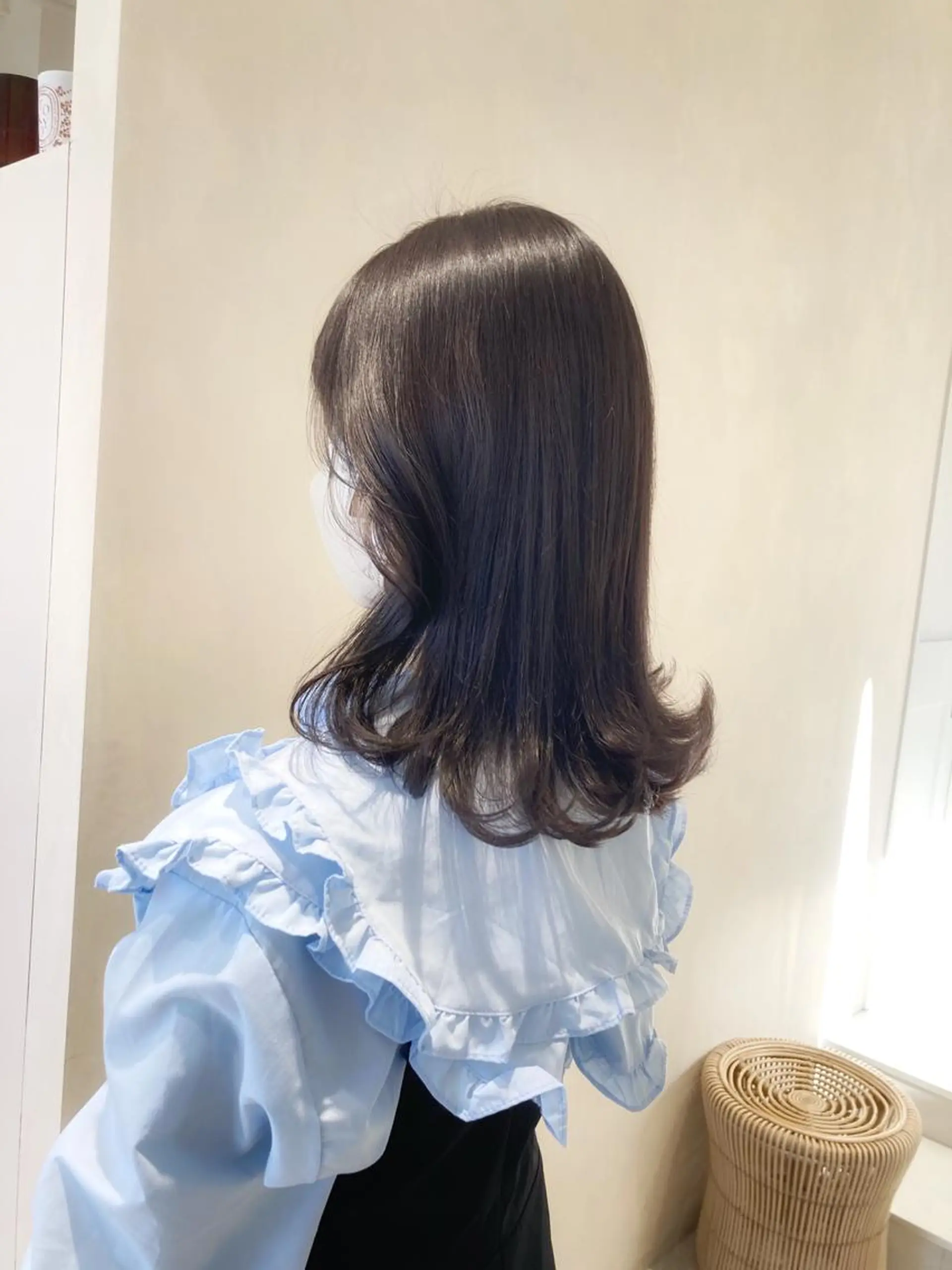 ミディアム カラー グレージュ MURANAKA RYOのヘアスタイル