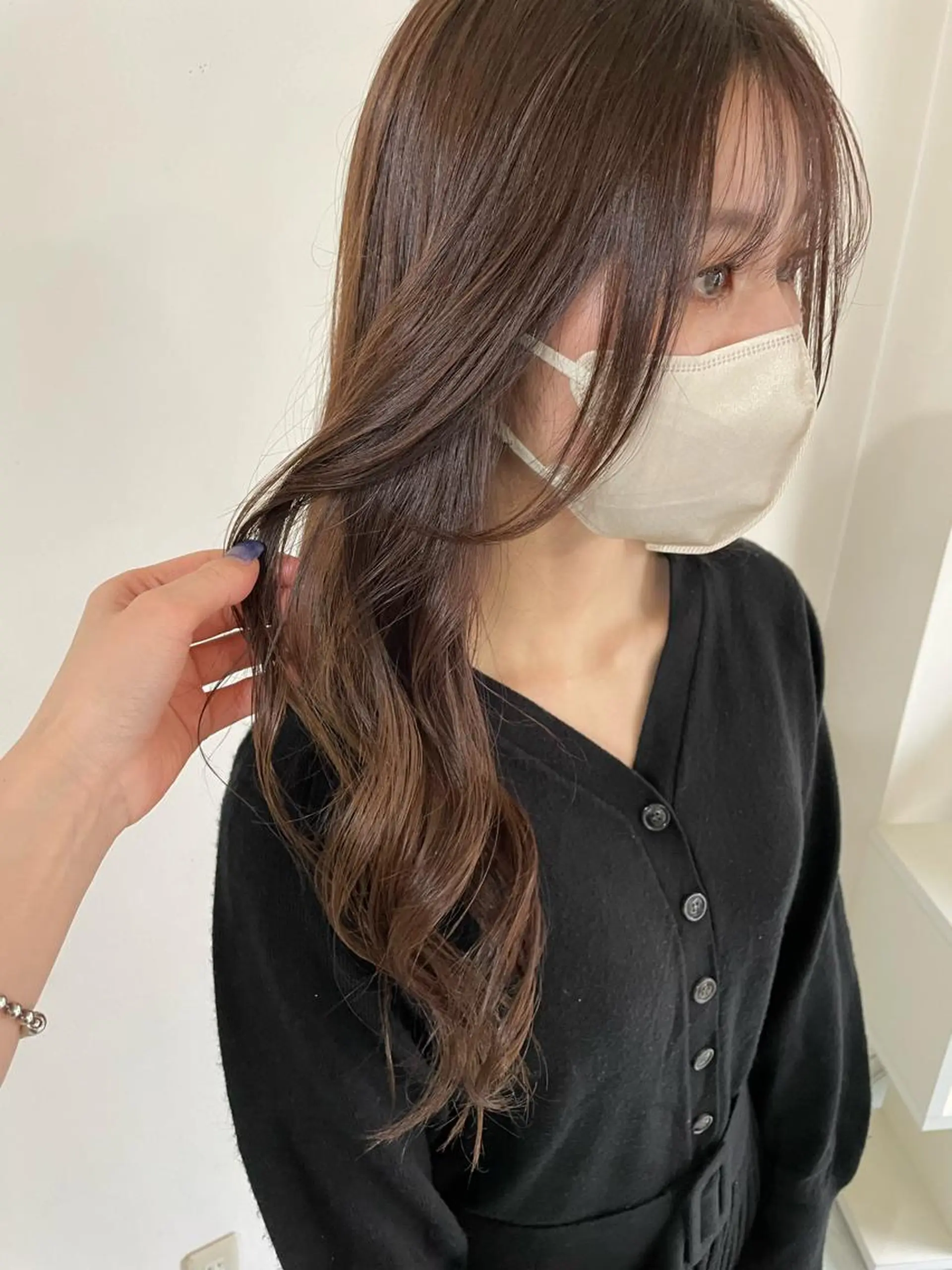 ロング 金井愛華 【monolith】のヘアスタイル