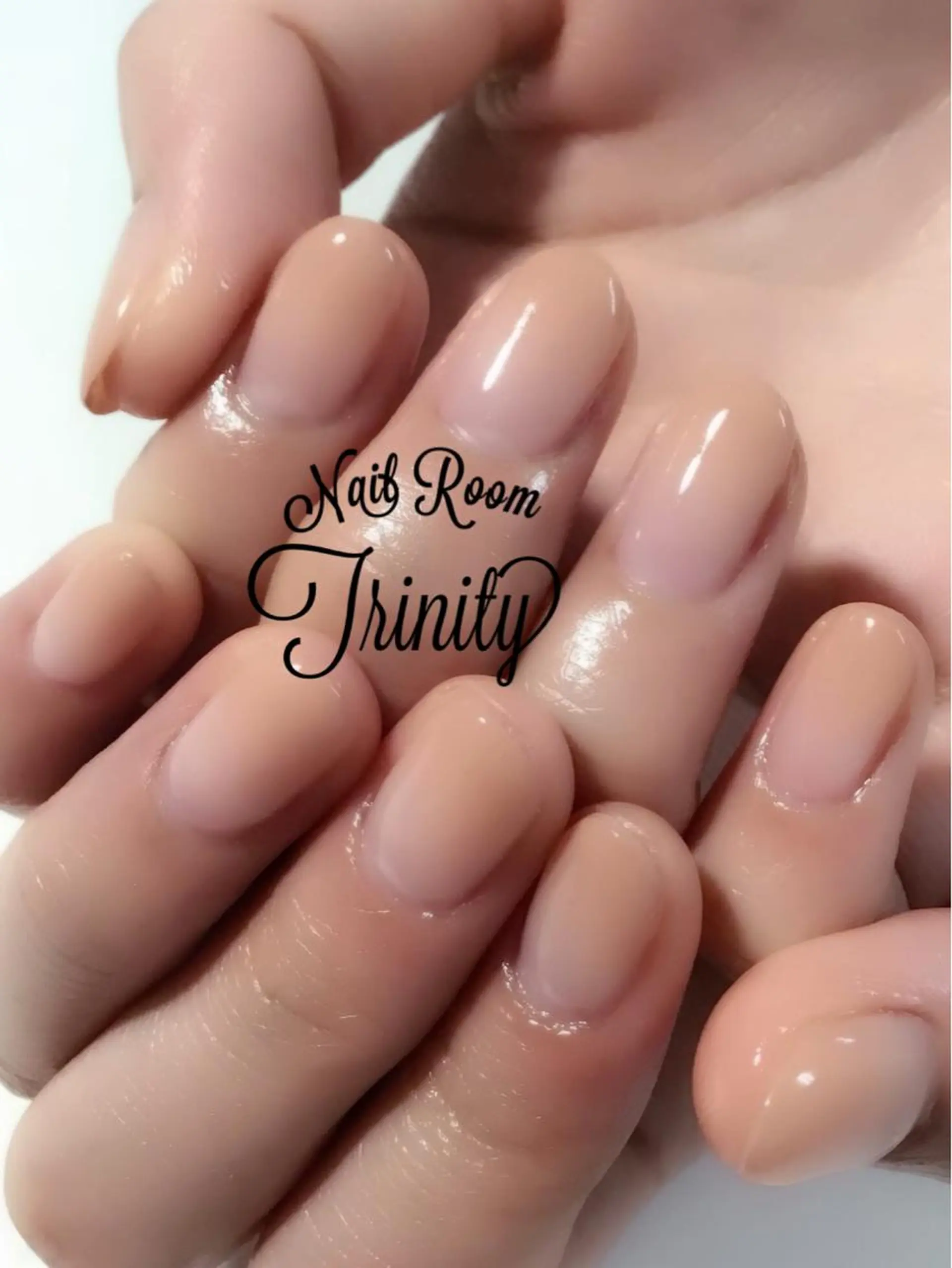 ネイル Trinity staffのネイルデザイン