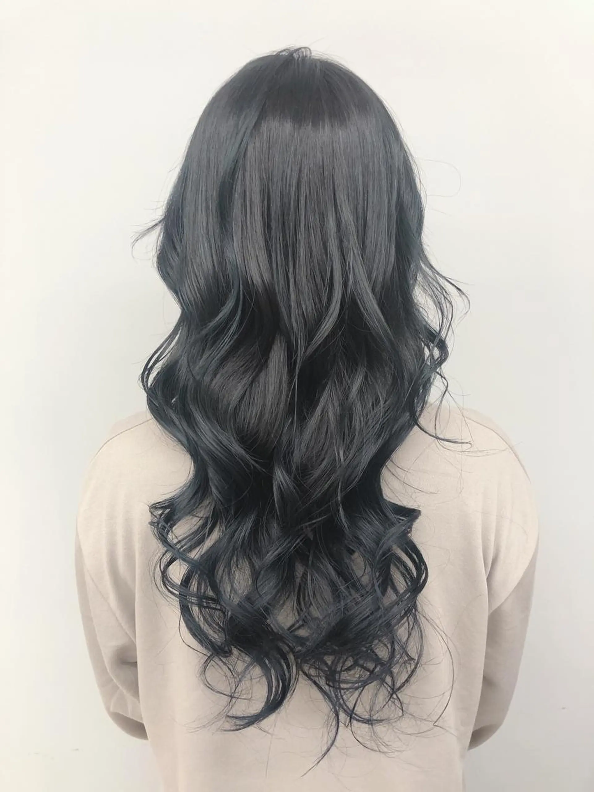 セミロング カラー ブルーカラー 代表　YUKI ☆のヘアスタイル