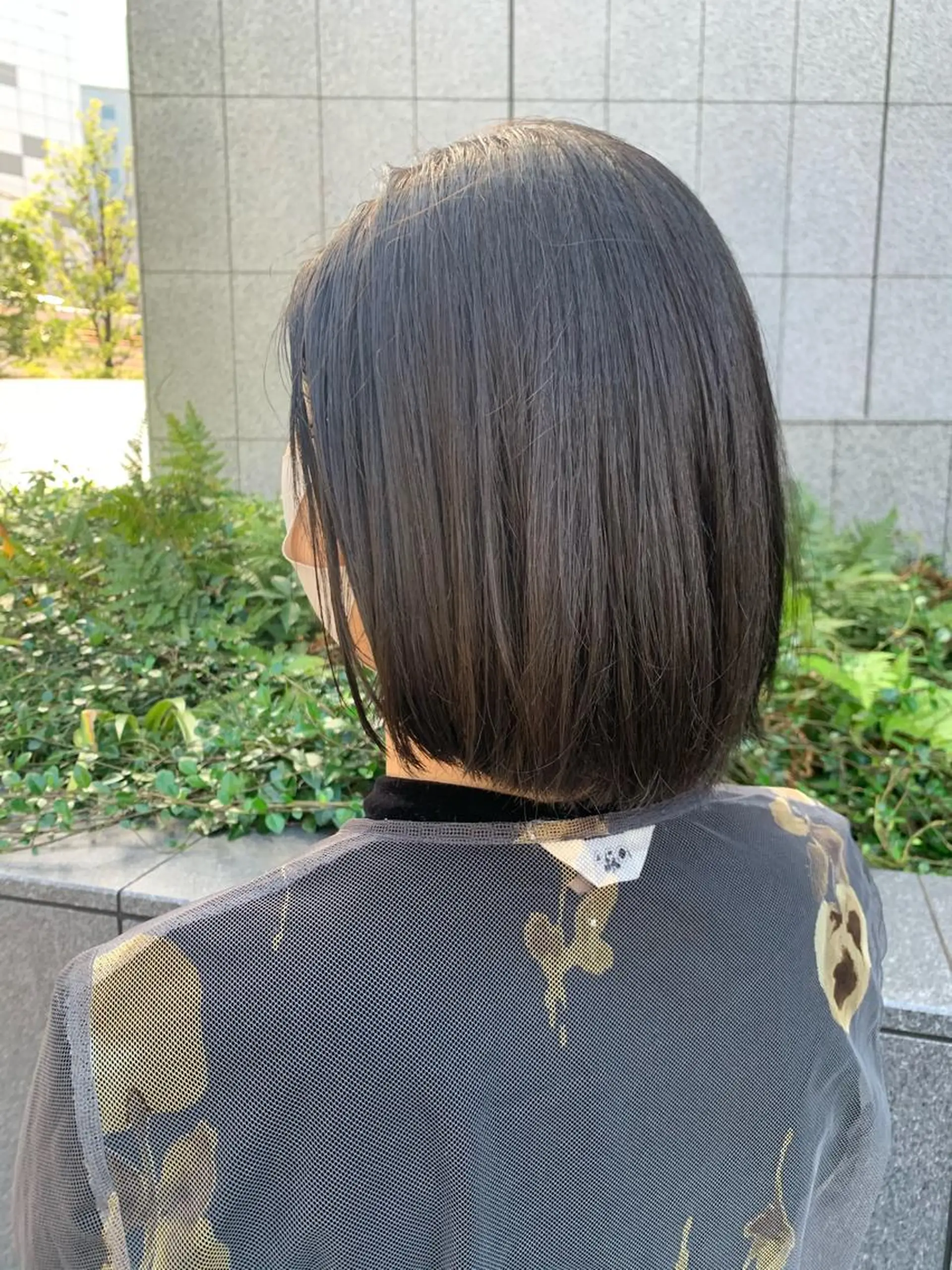 ショート カラー 肌に馴染む暗髪 梅田・増田のヘアスタイル