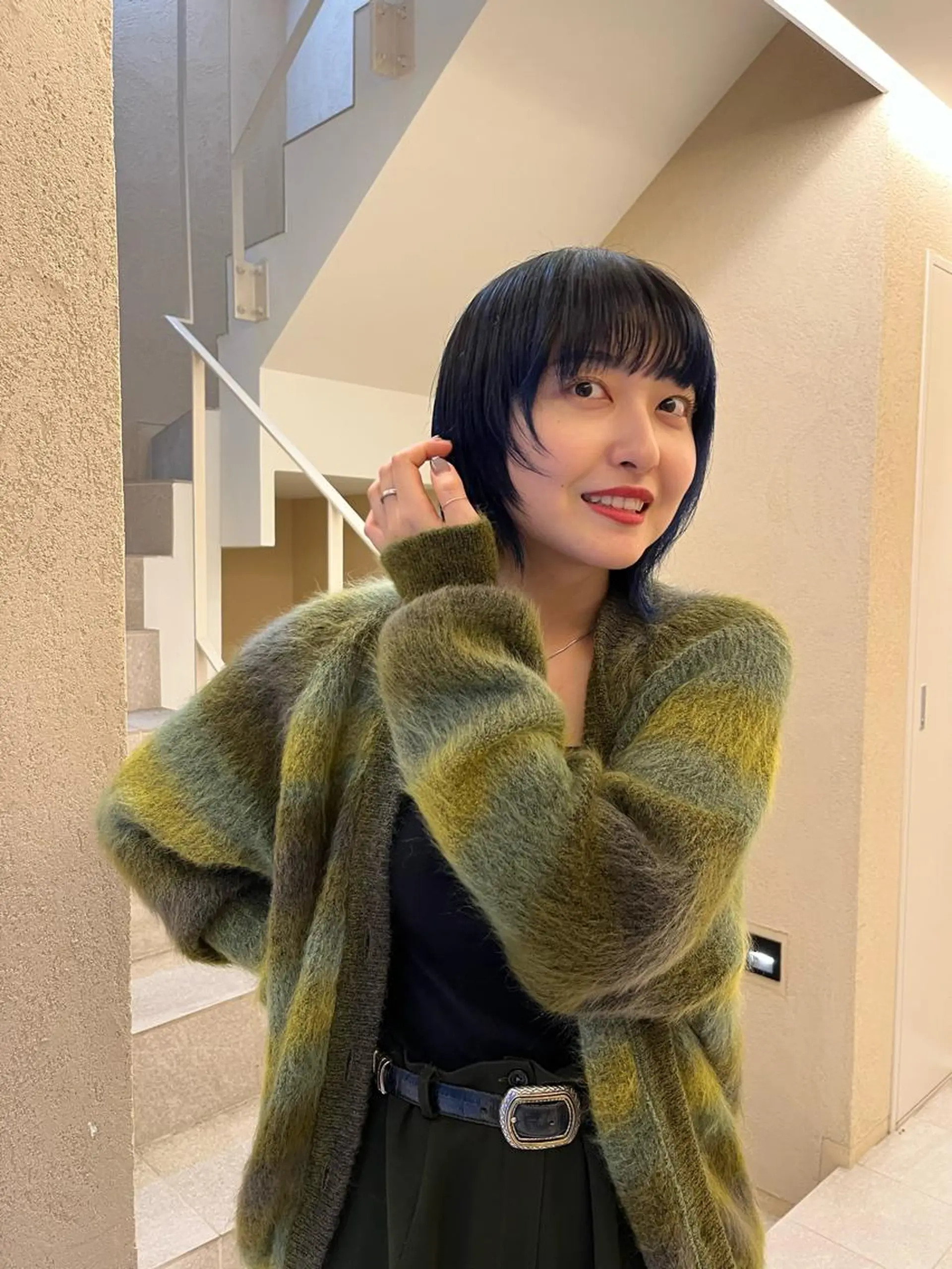 ミディアム カラー eri kinjoのヘアスタイル