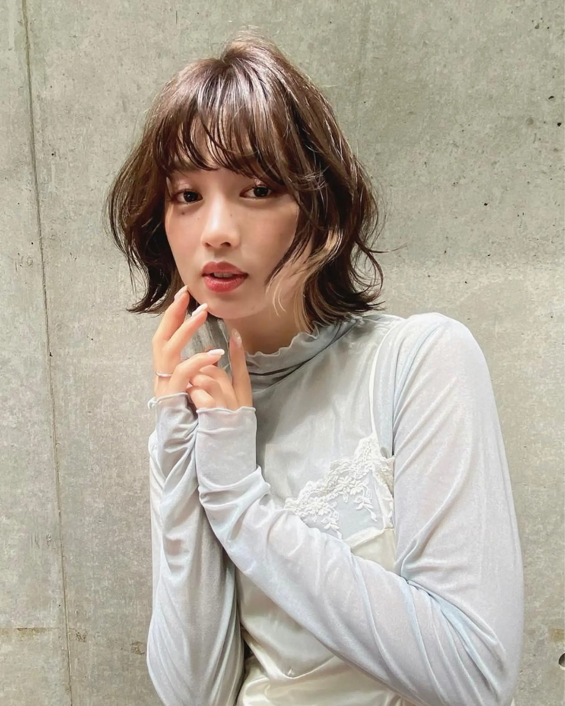 ミディアム カラー パーマ ヘアアレンジ メンズ キッズ ネイル マツエク・マツパ アイブロウ ヘアカラー ハイライト、レイヤー カット/西梅田/中西のヘアスタイル