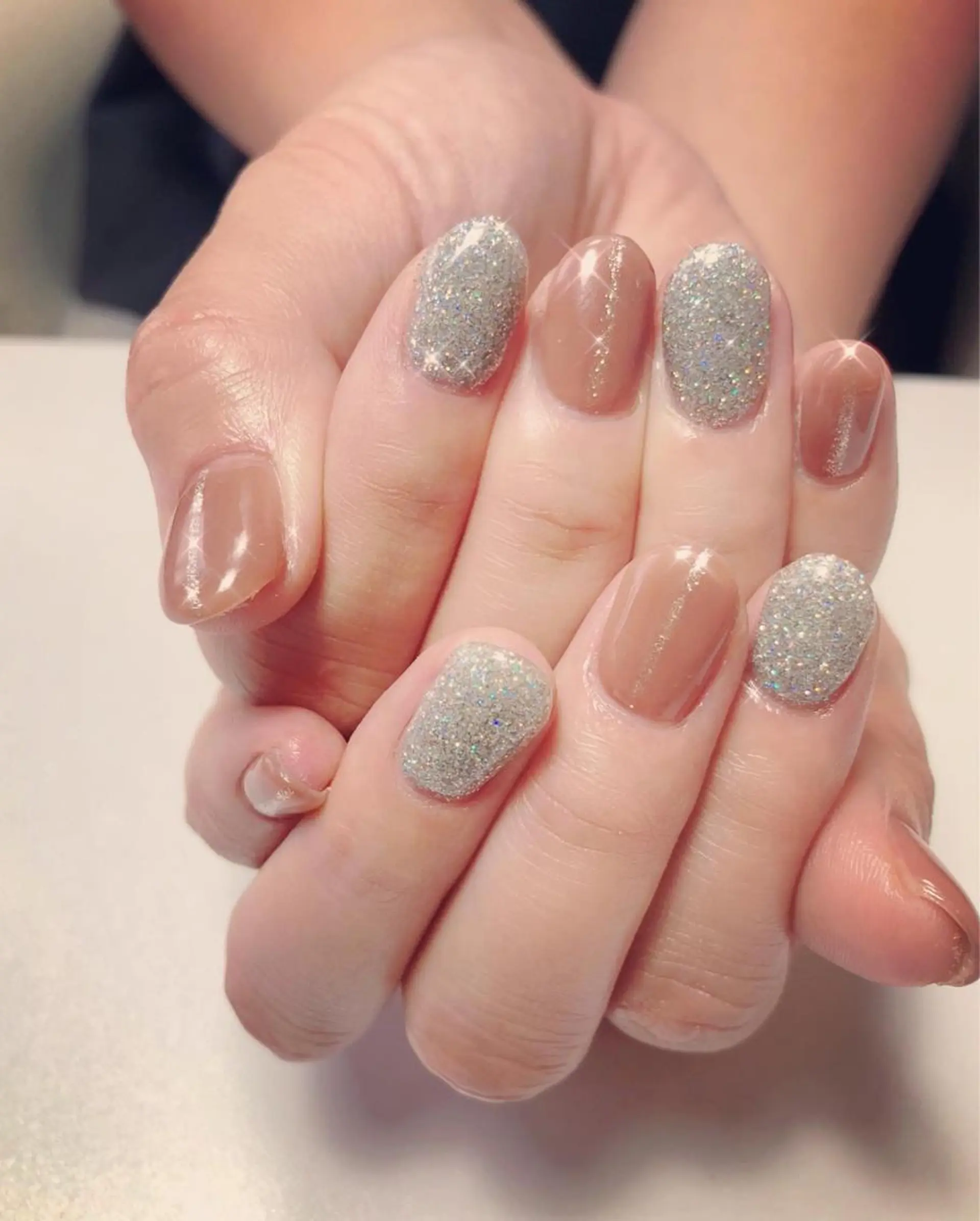 ネイル フラッシュネイル キラキラネイル Bella  totalbeauty所属・Bella 齋藤理奈のネイルデザイン