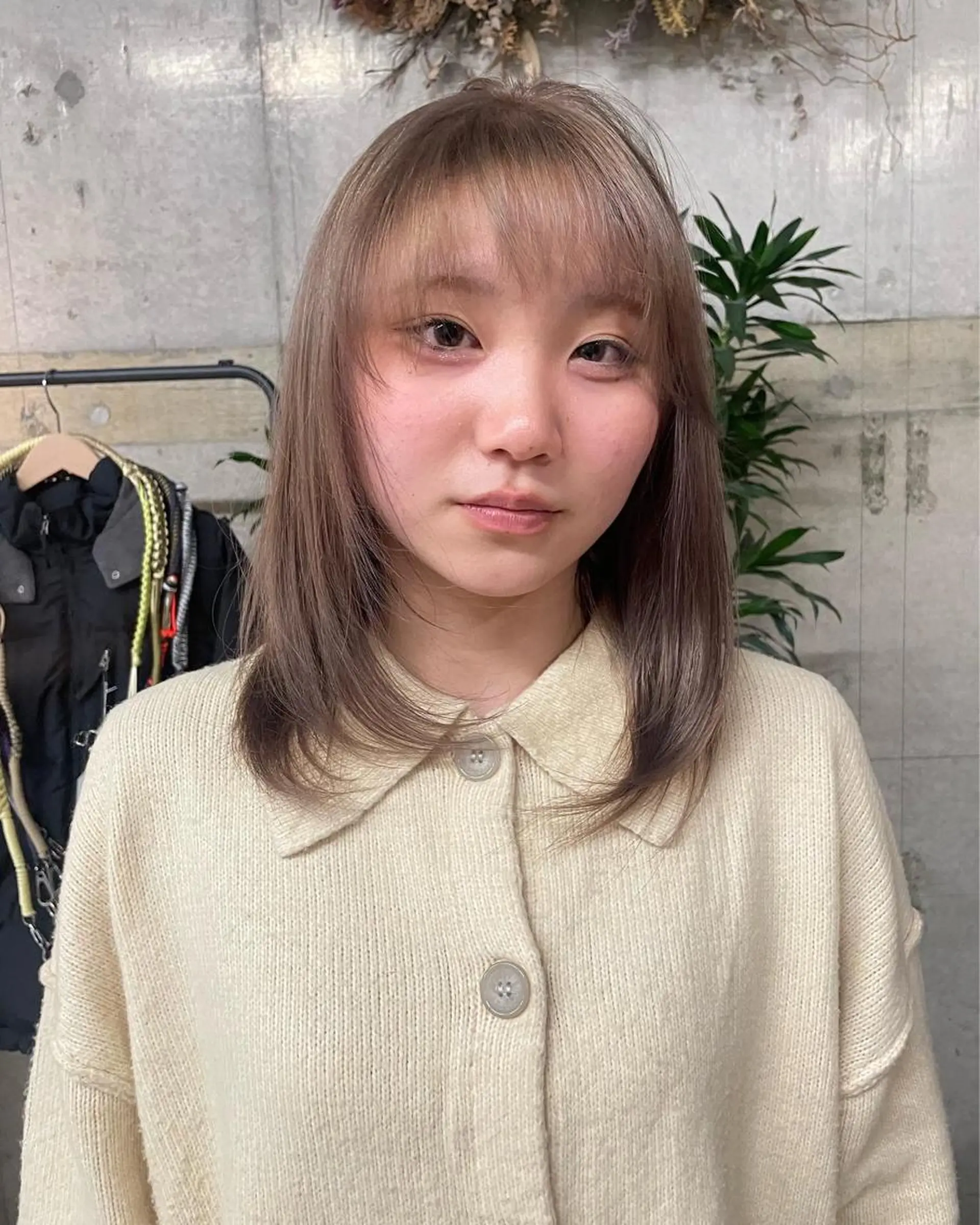 カラー wewe: momoeのヘアスタイル