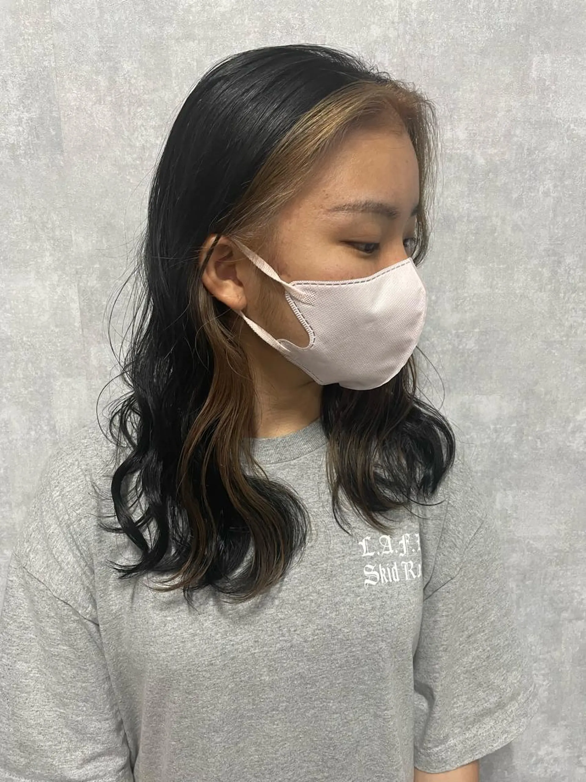 ミディアム 切りっぱなしボブ ショートボブ ミディアムパーマ アッシュ ミストバング カット ヘアカラー トリートメント モテ髪/ボブ/ショー ト/アダチフウトのヘアスタイル