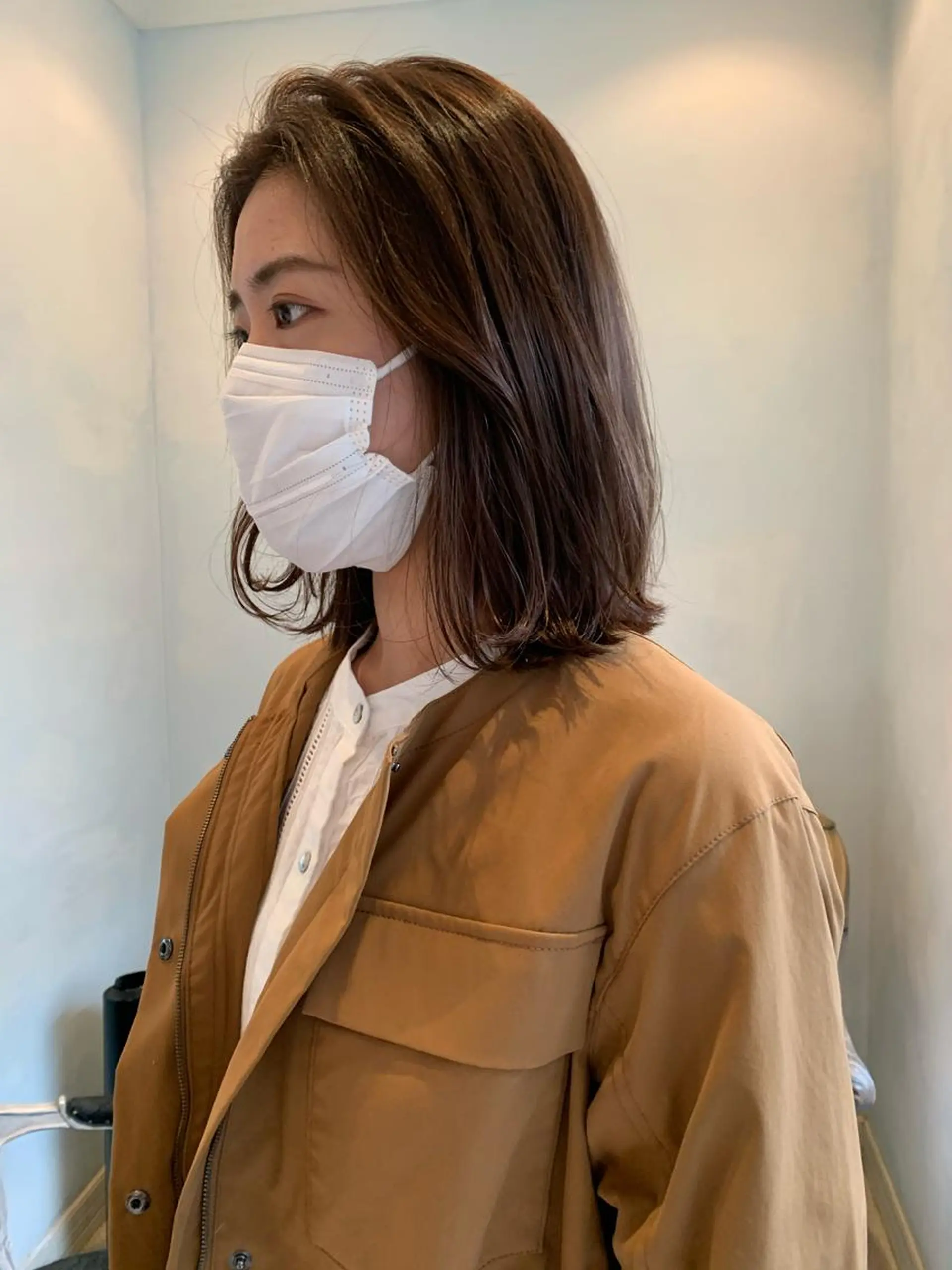 ミディアム カラー SAKINO. ベージュカラーのヘアスタイル