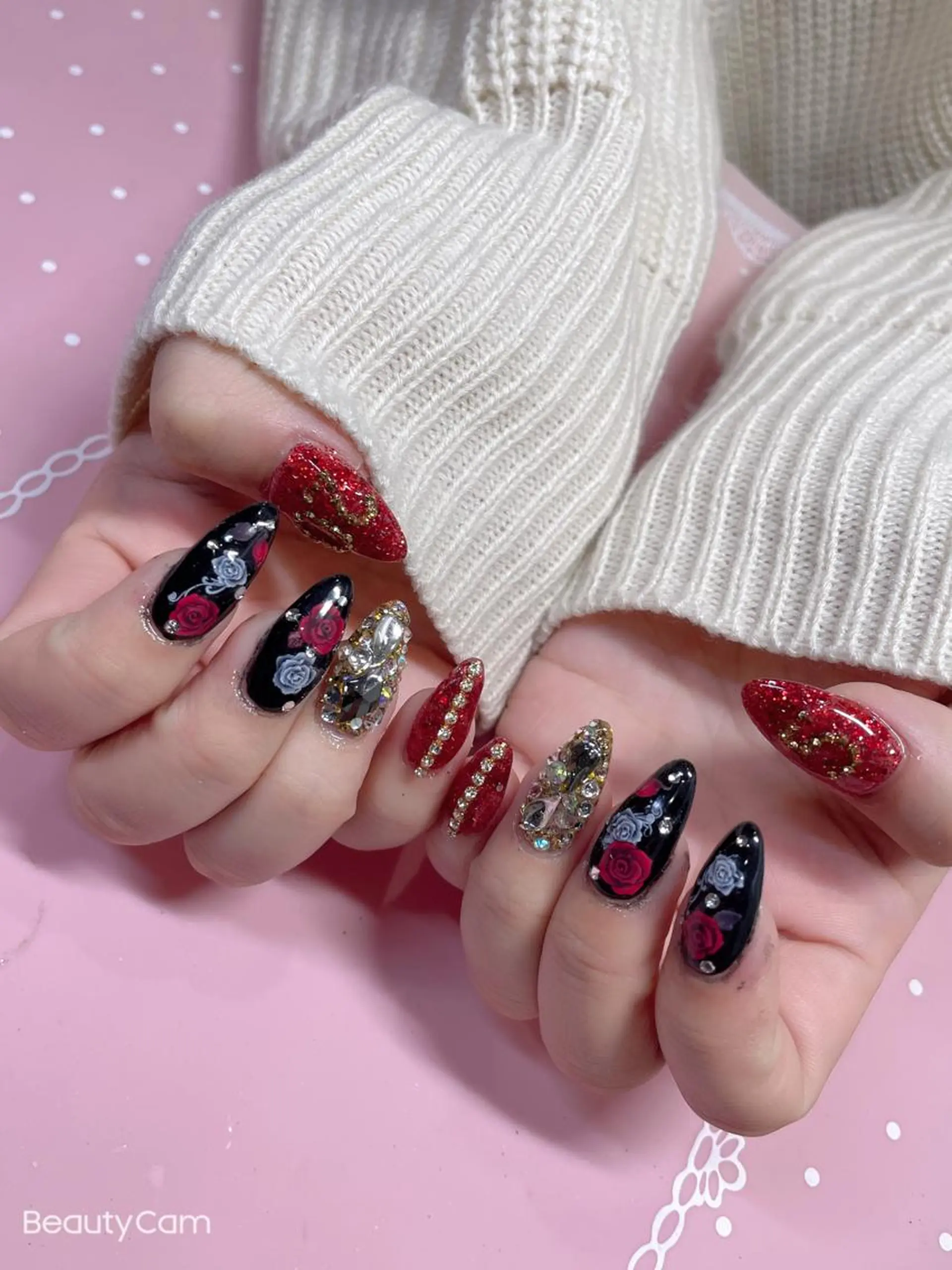 ミディアム ネイル ハンドネイル 《LB》ラブリエ Nail&eyeのマツエク・マツパデザイン