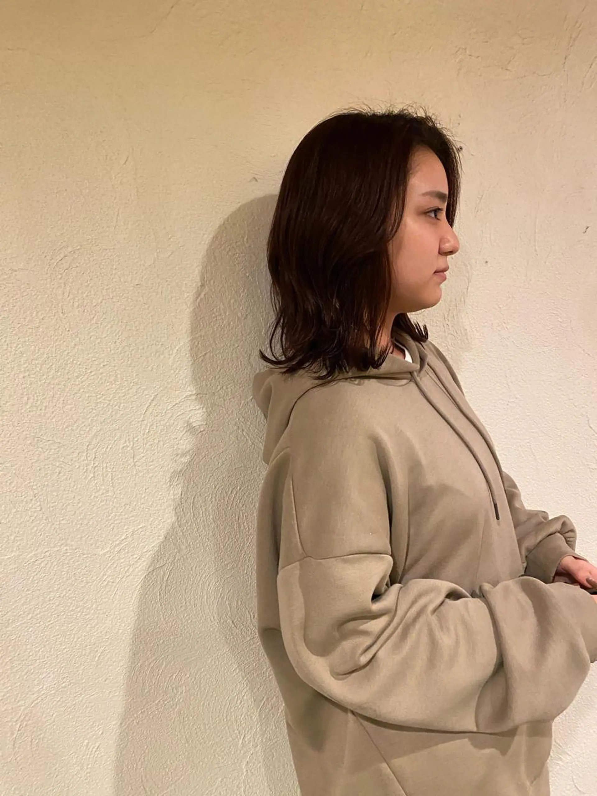 ミディアム カラー 外ハネヘア 吉田 光佑のヘアスタイル