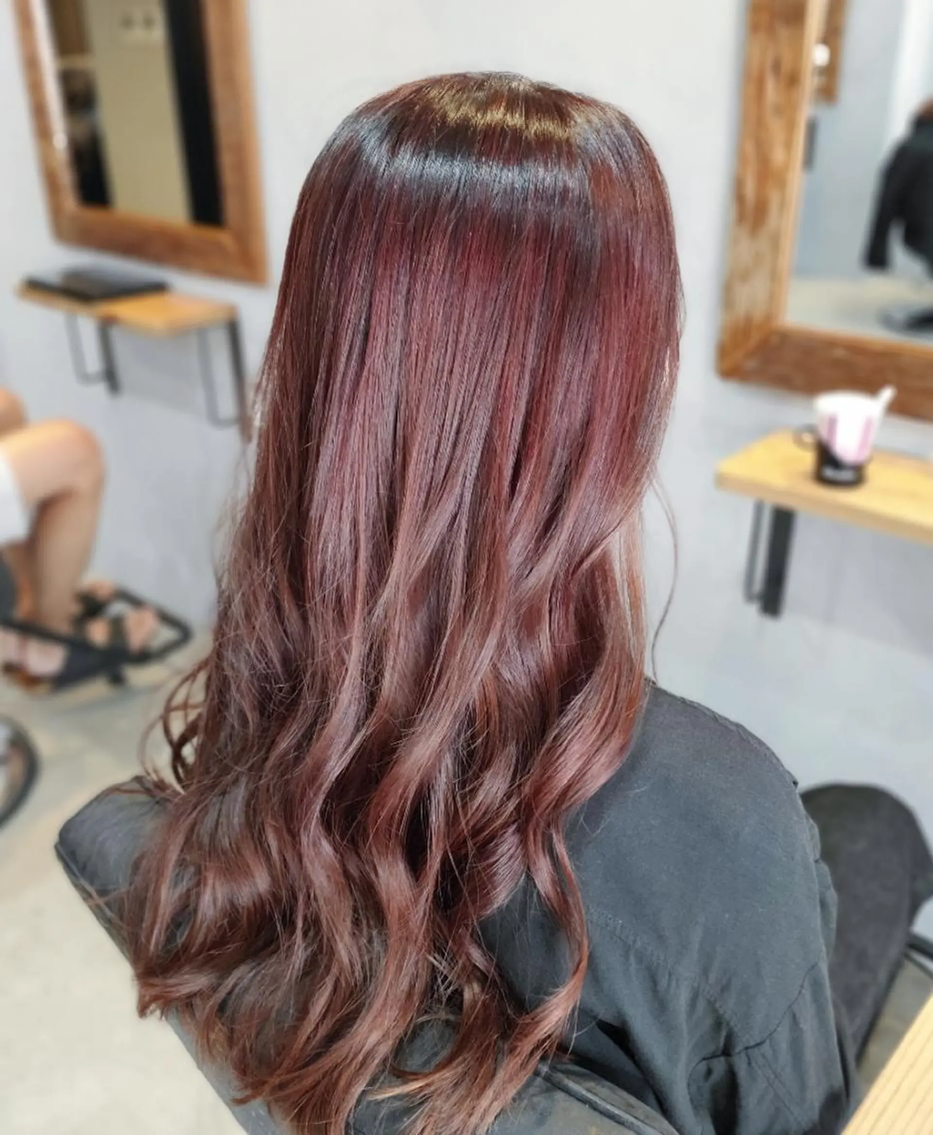 ロング カラー ハイライト 透明感カラー松本のヘアスタイル