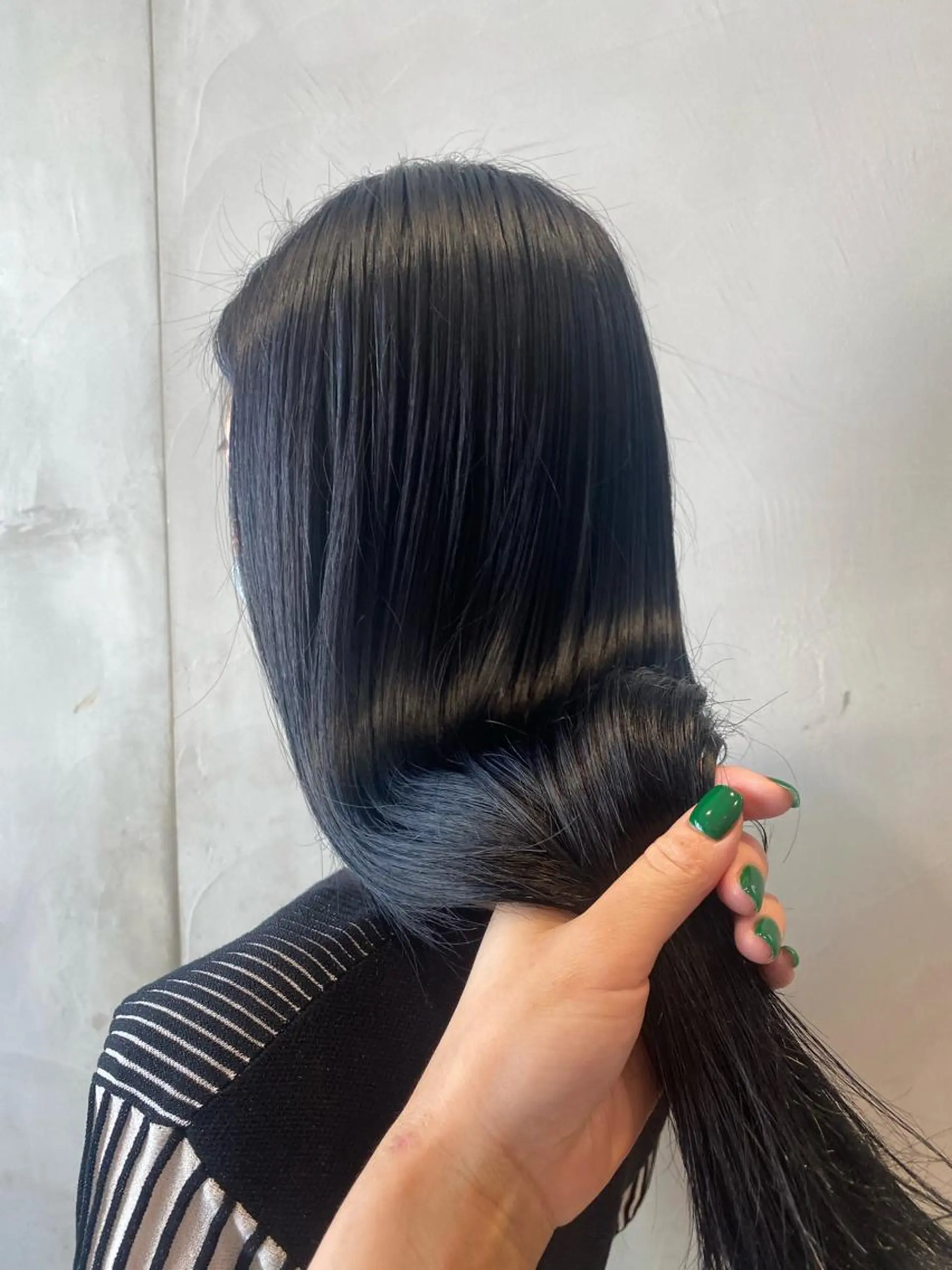 ロング カラー ヘアカラー トリートメント ヘッドスパ ヘアセット 艶髪/ダークトーン 🩶丸山日向のヘアスタイル