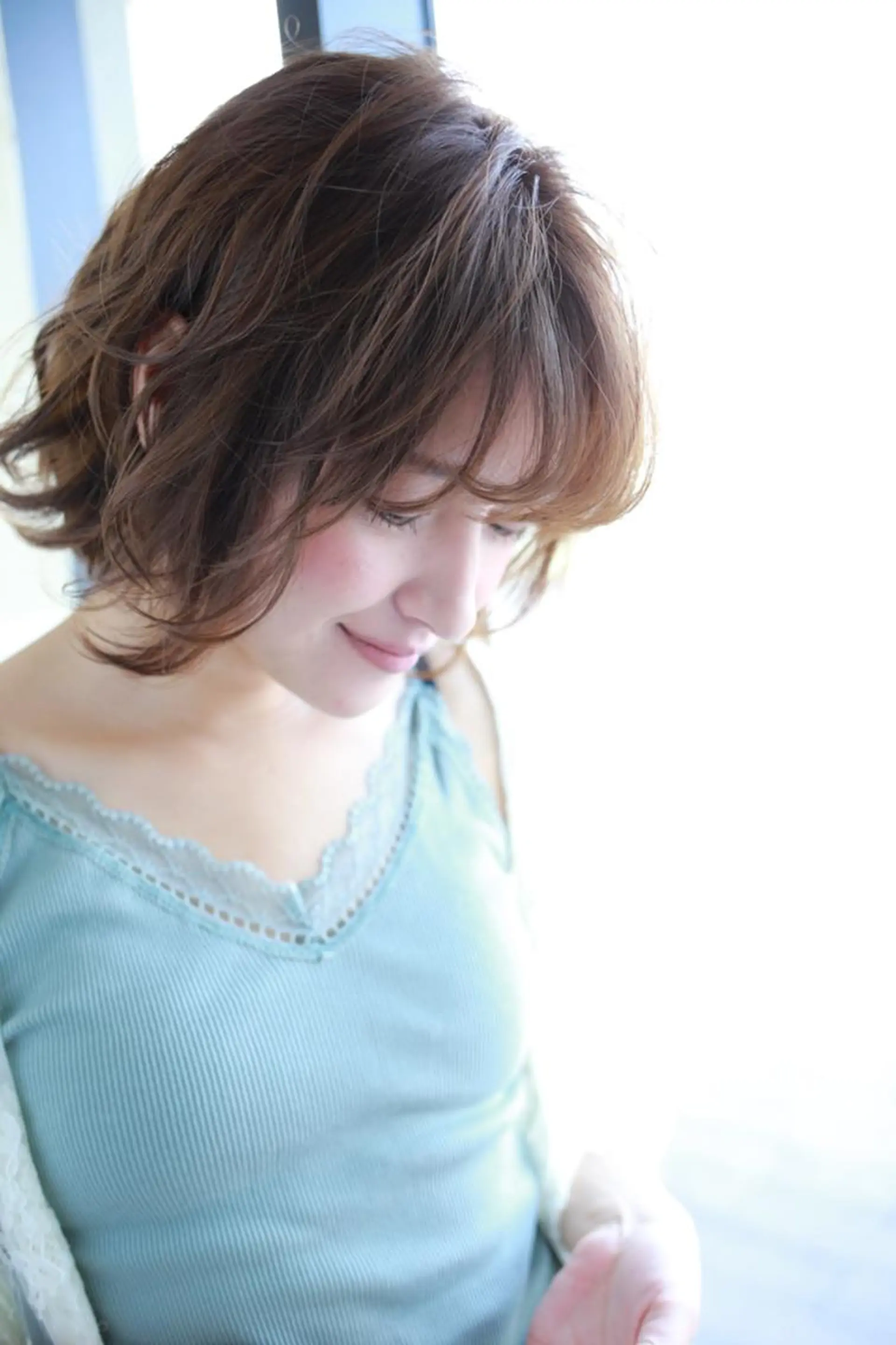 ミディアム 松島 涼花のヘアスタイル