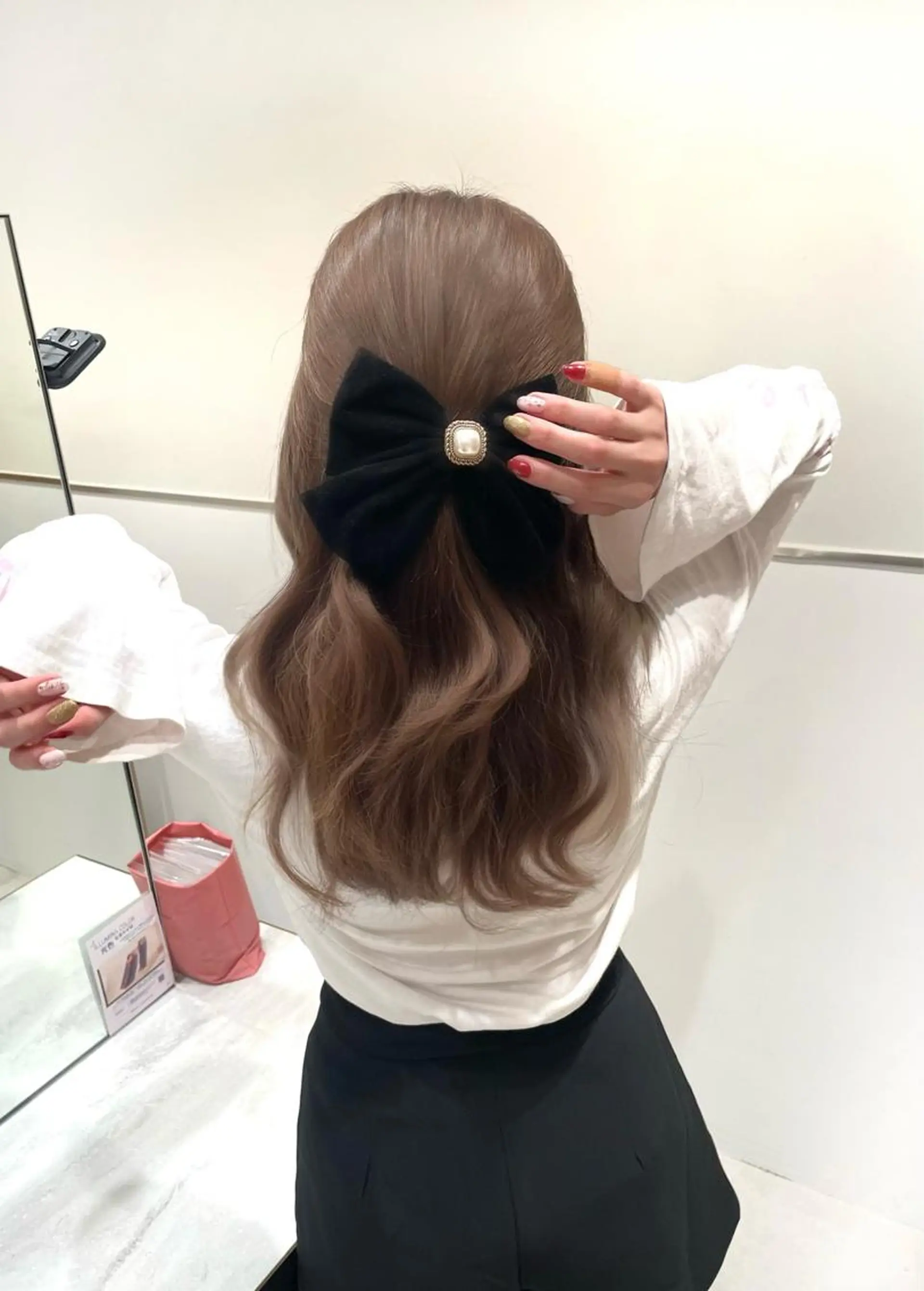 セミロング カラー ヘアアレンジ 🤎小顔レイヤー /ベージュ🤎友香のヘアスタイル