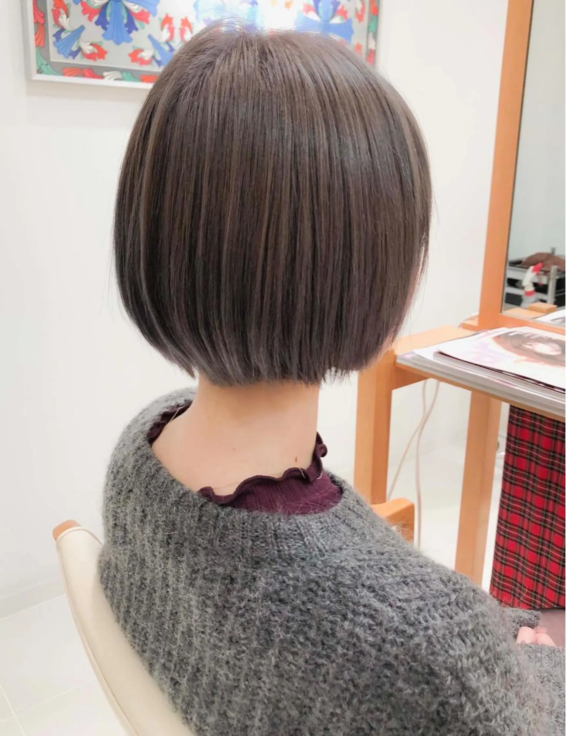 ショート カラー グレージュ ラベンダーカラー ラベンダーグレージュ ラベンダーグレー ヘアカラー トリートメント Days 透明感カラーのヘアスタイル