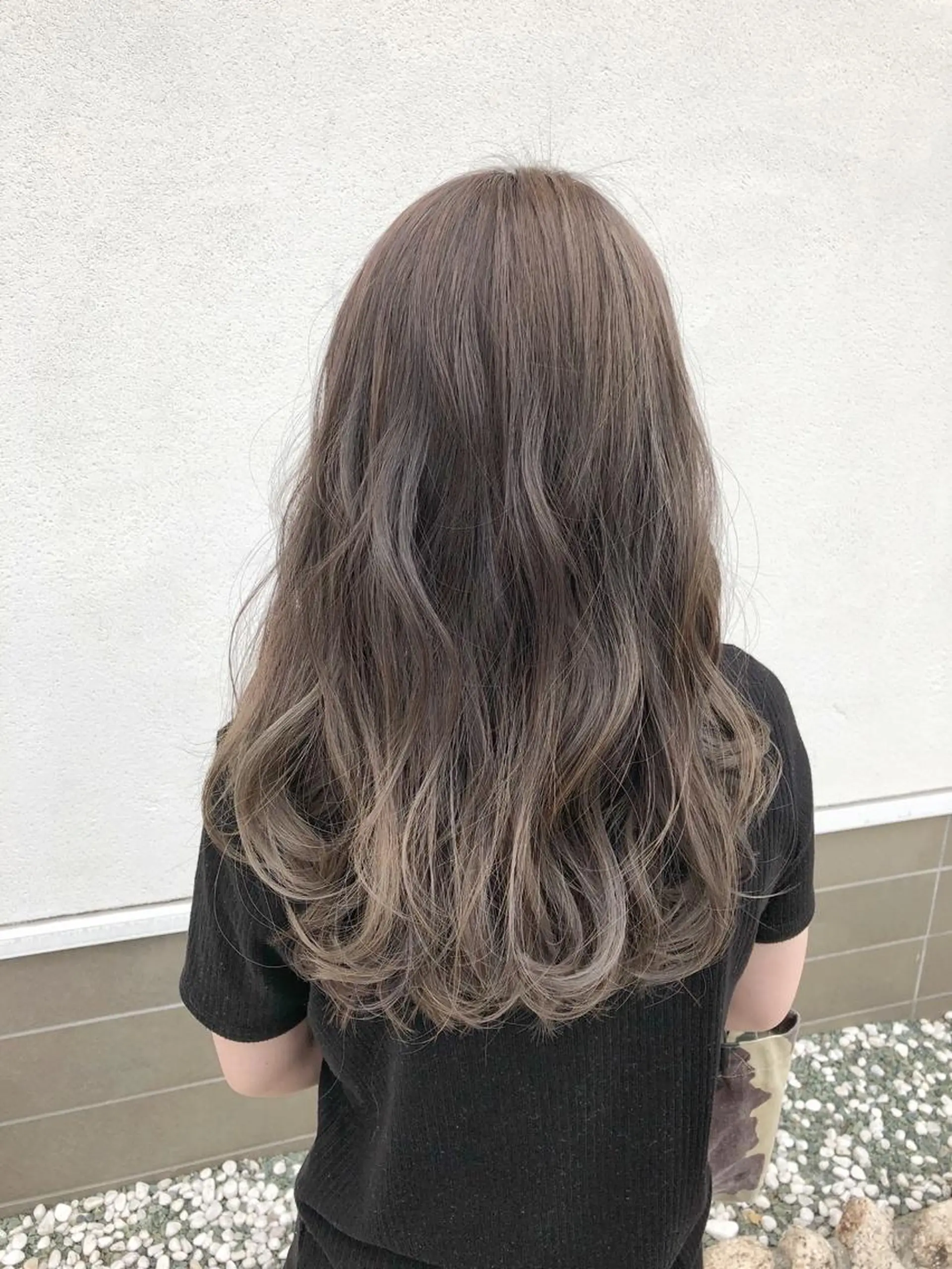 セミロング カット ヘアカラー トリートメント 具志 正太のヘアスタイル