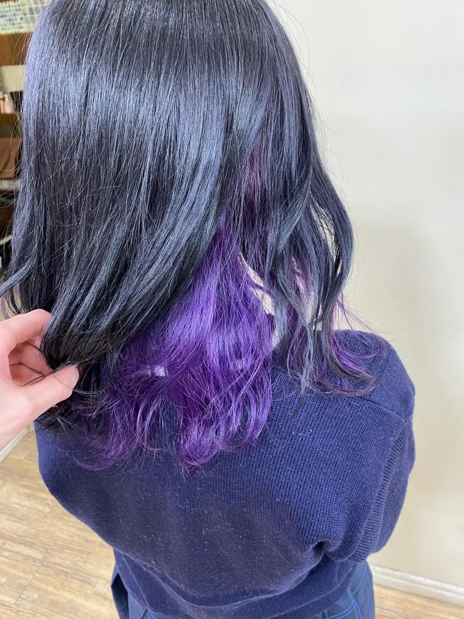 カラー SALOWIN栄 高須大貴のヘアスタイル