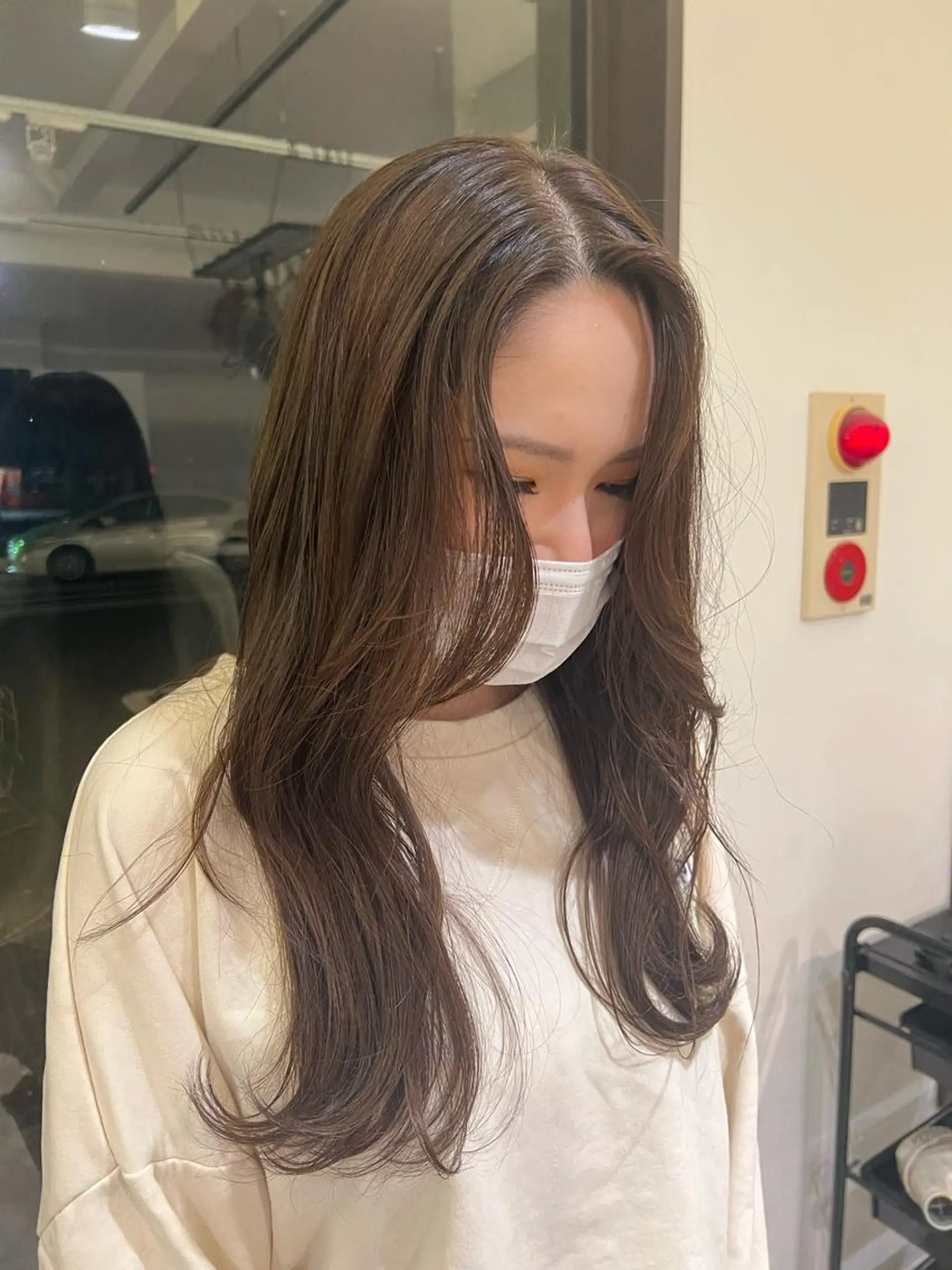 カラー 杉岡 ちさのヘアスタイル