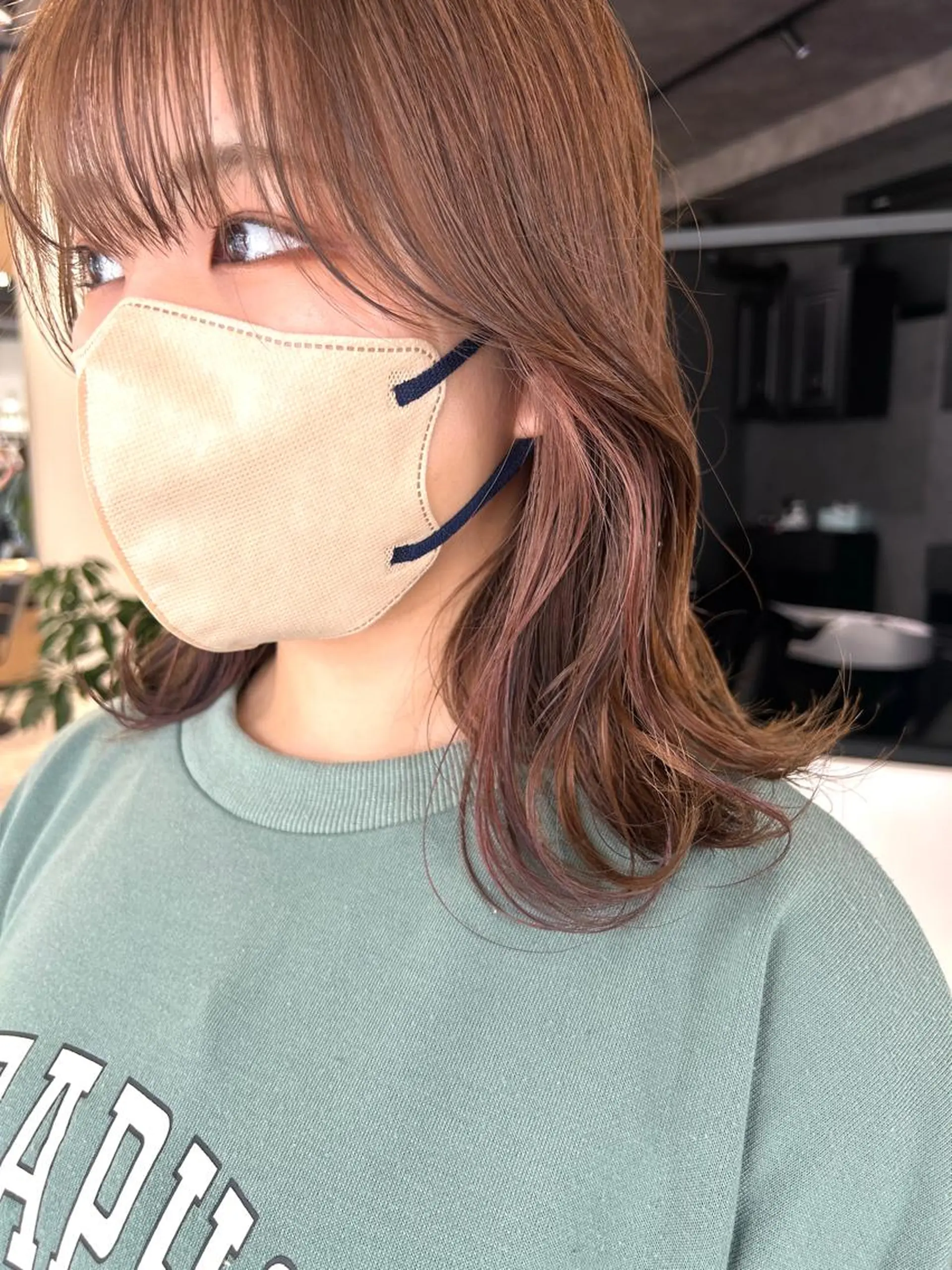 カラー 河野いずみ レイヤー/ボブ 🤍のヘアスタイル