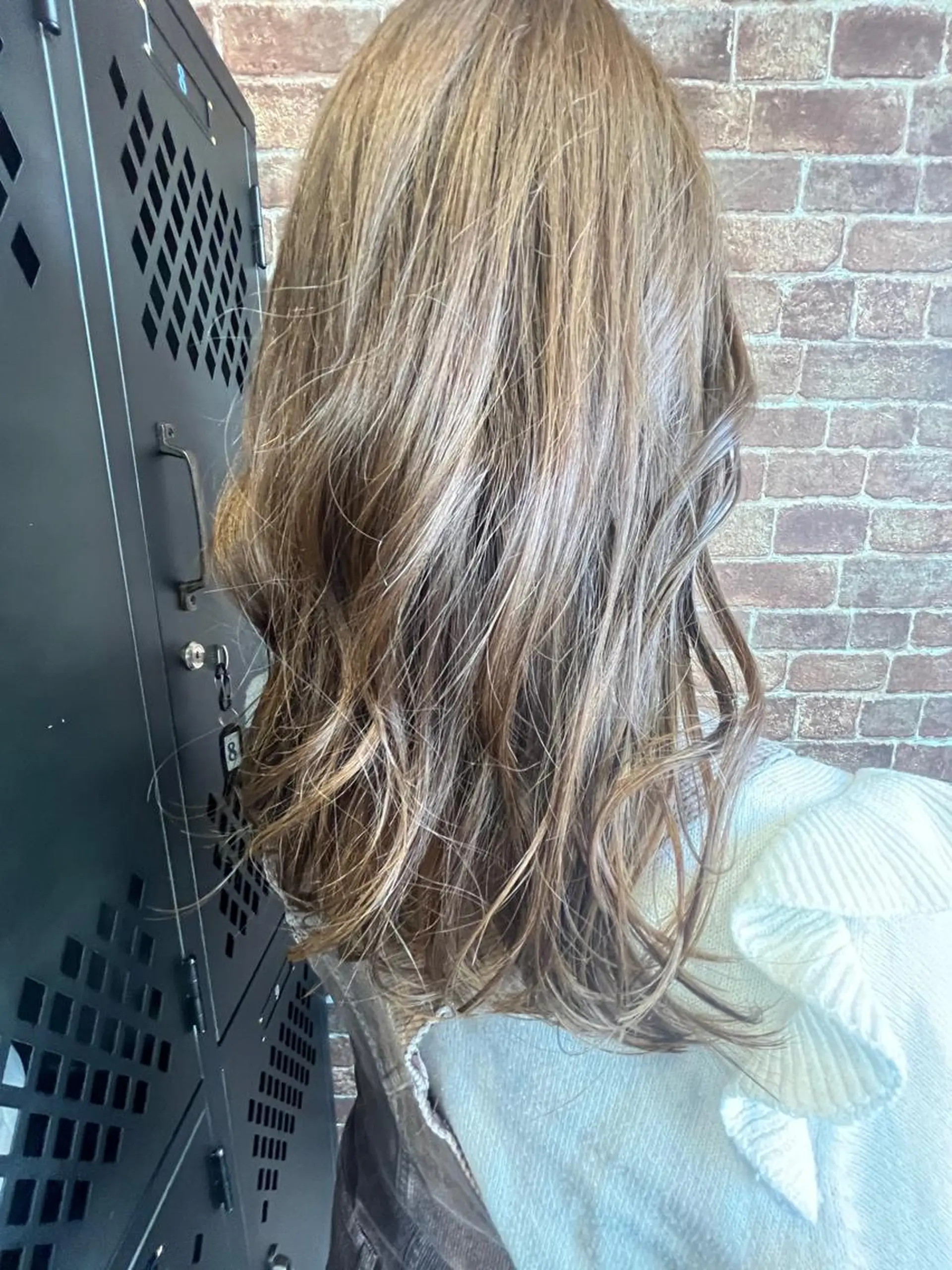 セミロング カラー パーマ ヘアアレンジ メンズ キッズ ネイル マツエク・マツパ アイブロウ メンズブリーチ メンズハイライト メンズインナーカラー メンズ韓国風 ブリーチ ヘッドスパ 久木原 ゆりのヘアスタイル