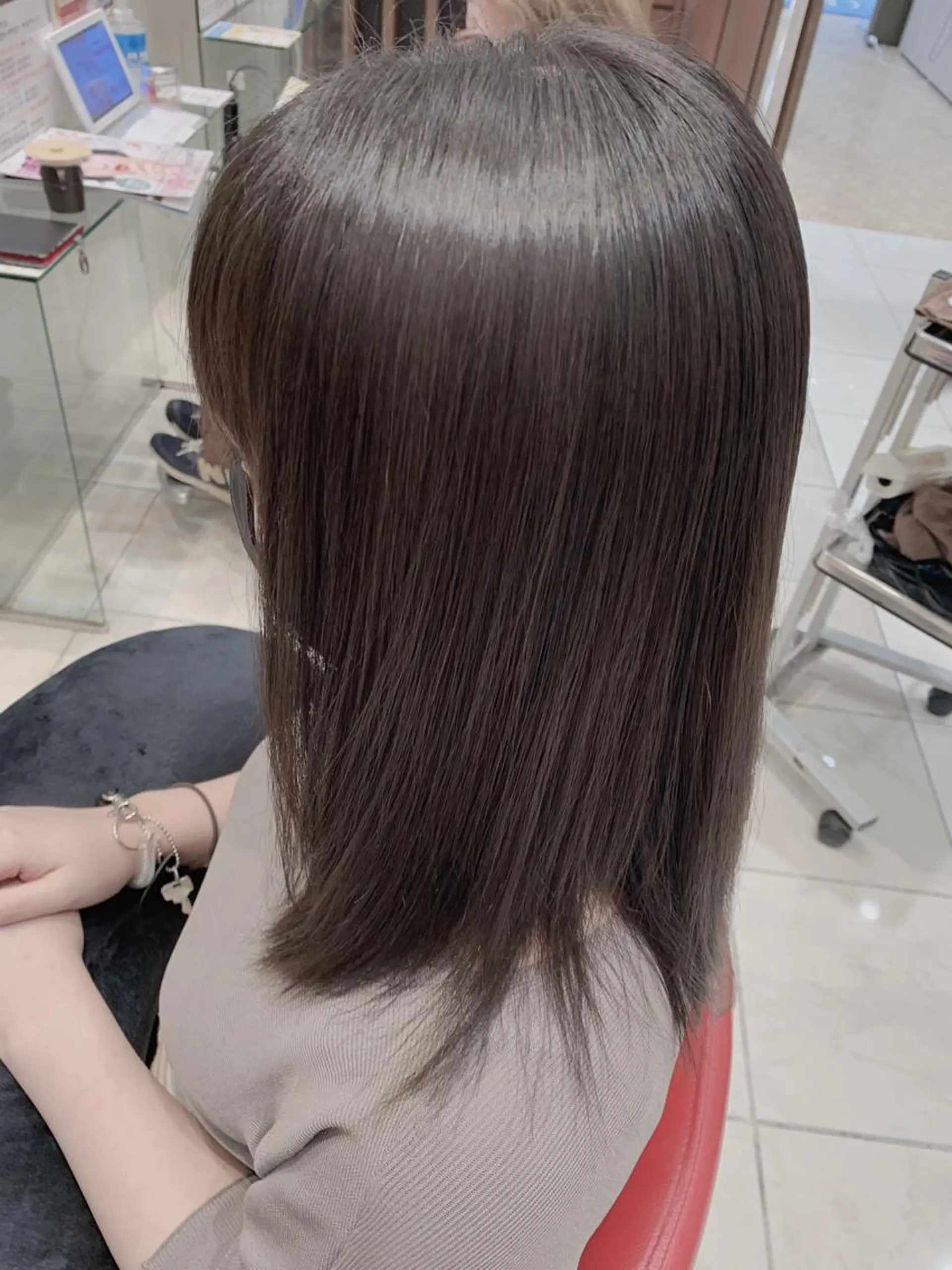 ミディアム 金井 郁弥のヘアスタイル