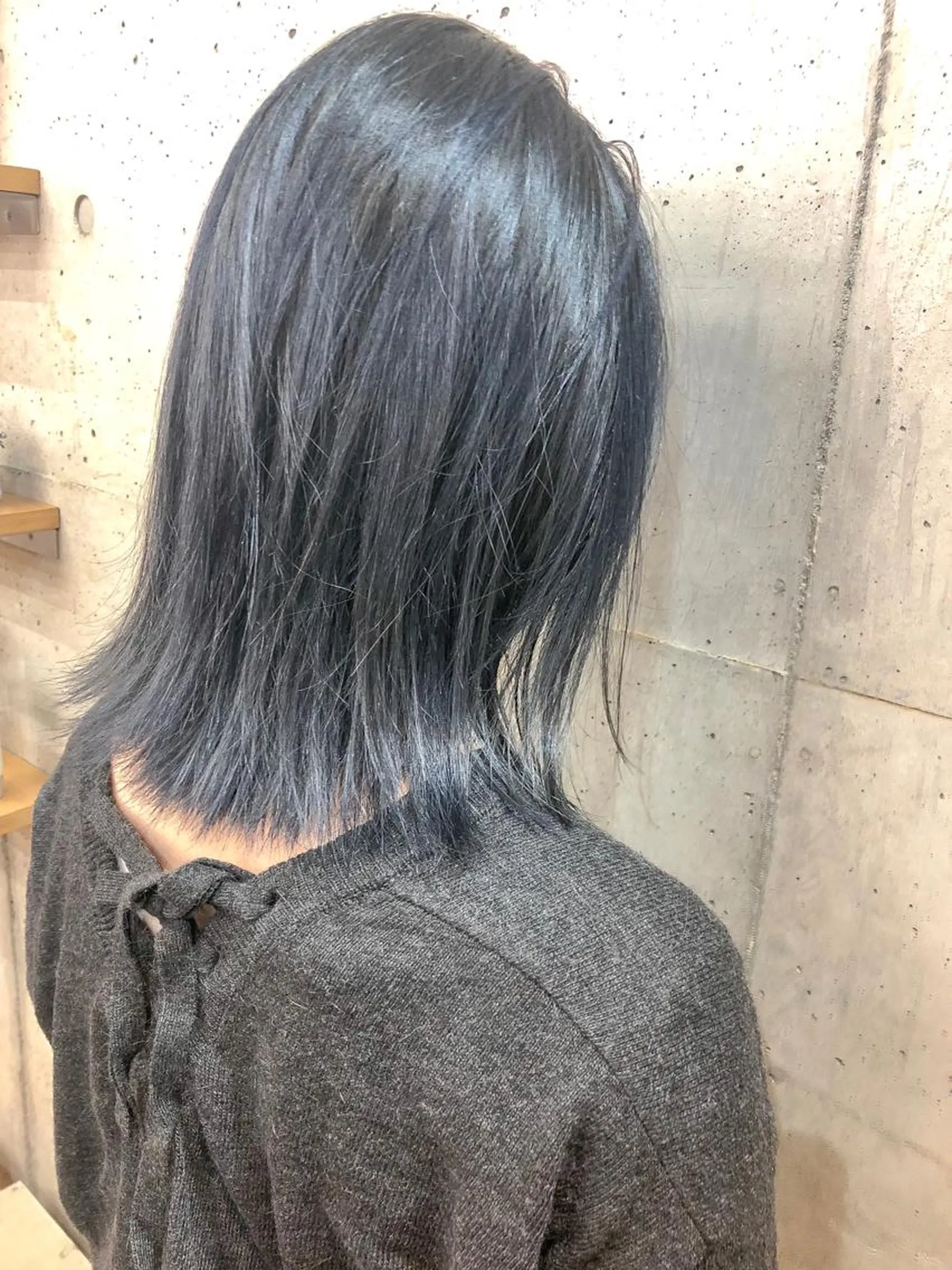 ミディアム カラー ブルーカラー ブルージュ センスをお届けします 大谷将生infpのヘアスタイル