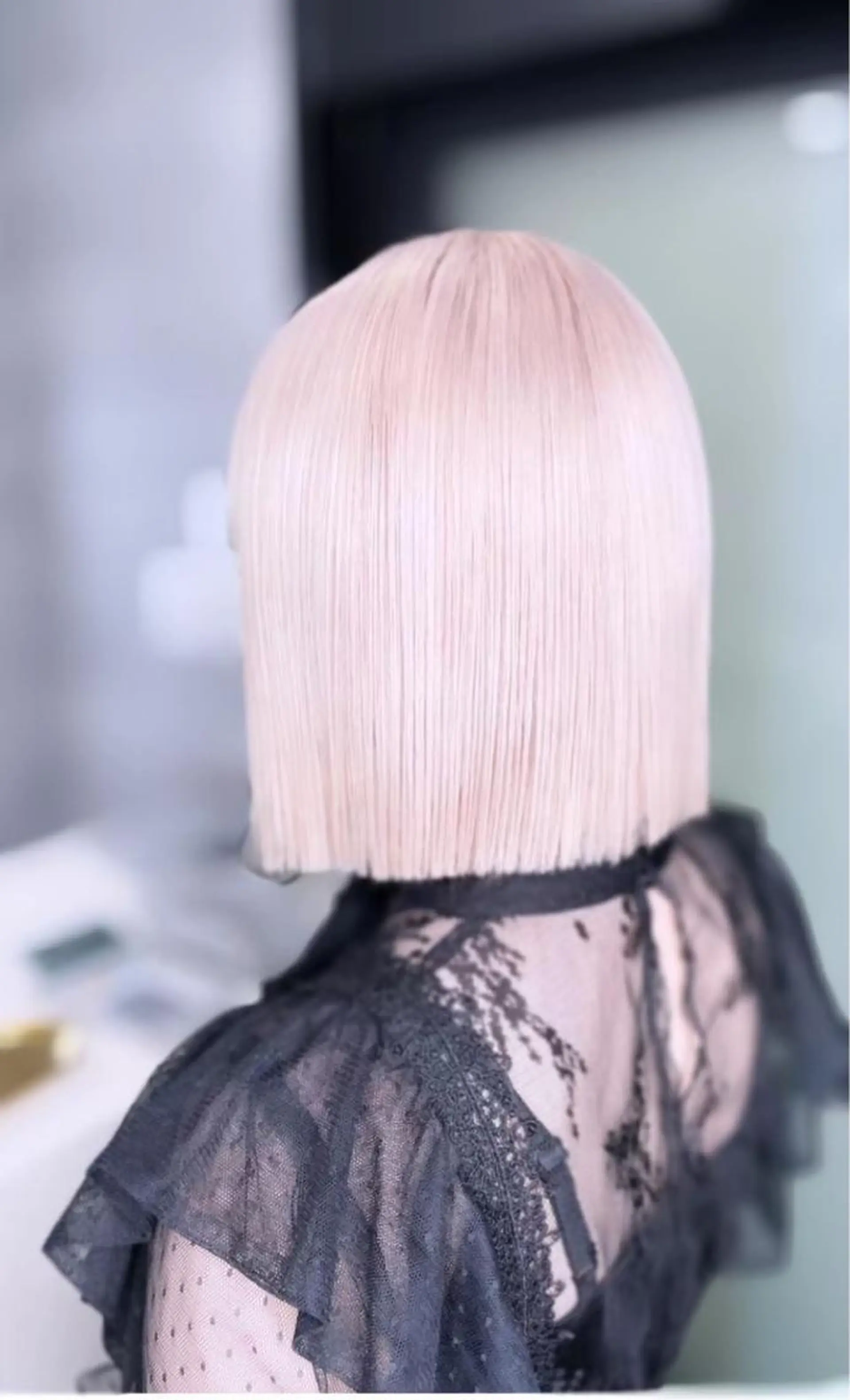 ミディアム カラー ブリーチ ケアブリーチ ピンクカラー ヘアカラー トリートメント 髪質改善/レイヤー/ ショート/koshiのヘアスタイル